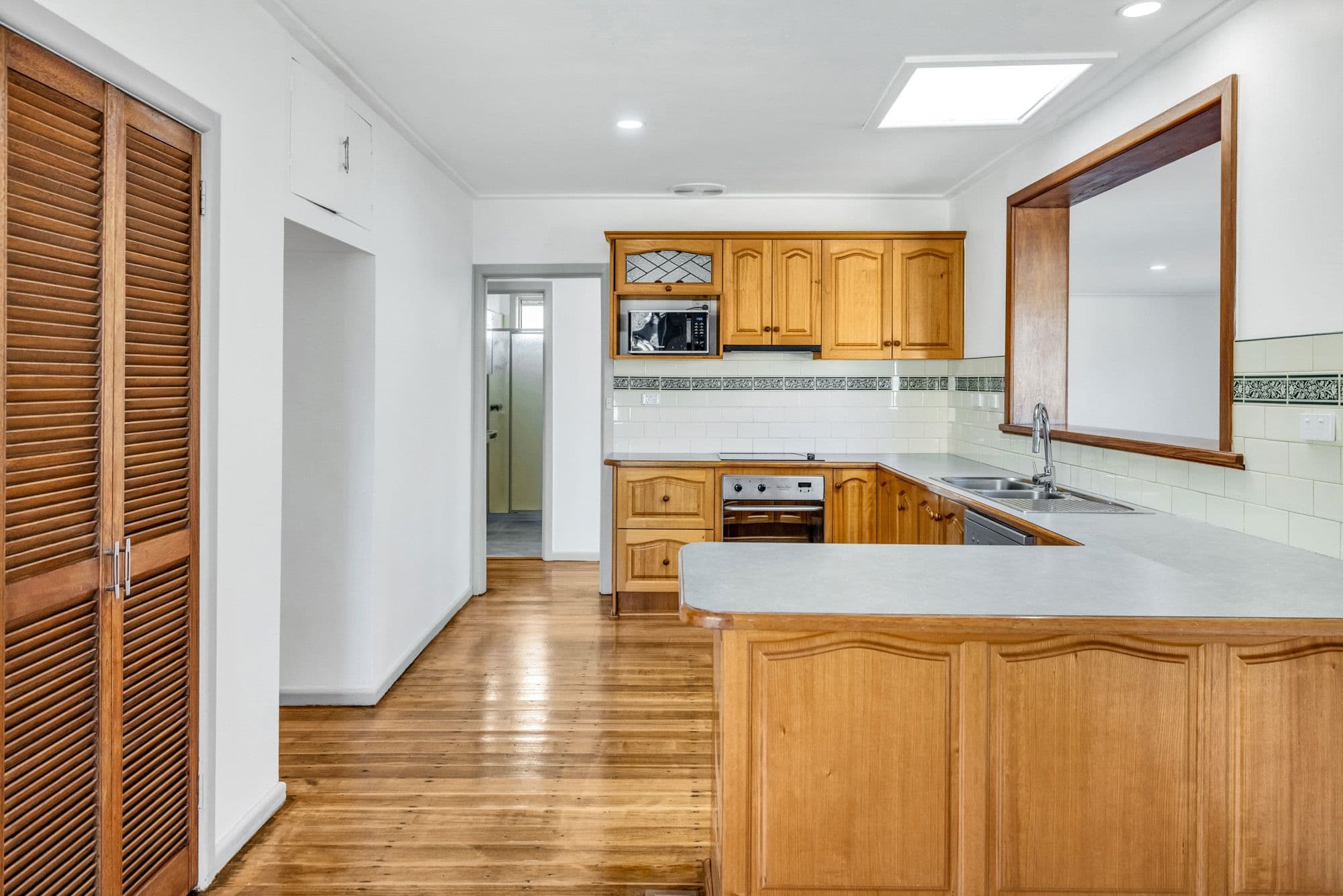 47 Terrace Street, Terrace Street - Thumbnail 2