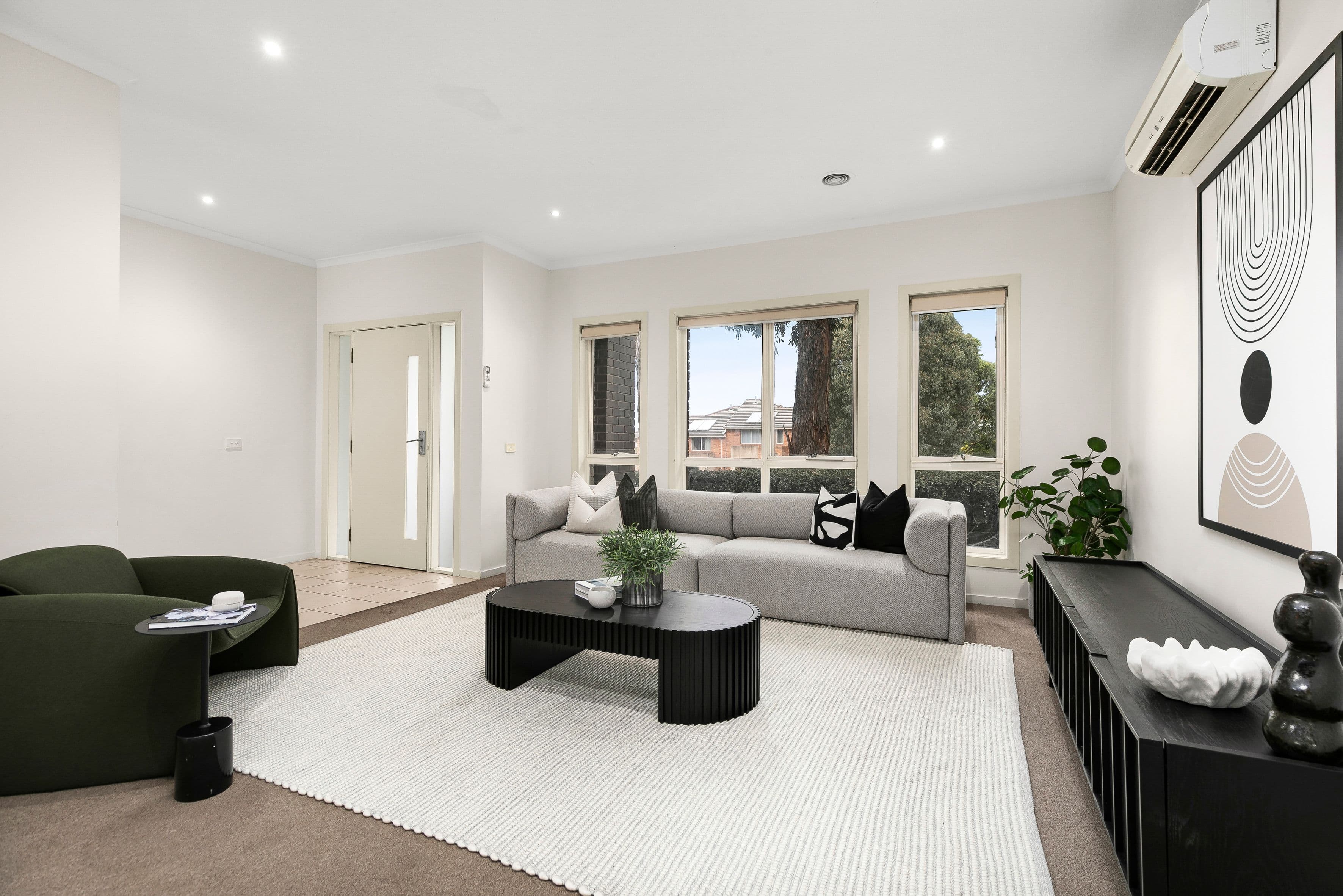 9 Legend Drive, Epping VIC 3076, Epping - Thumbnail 3