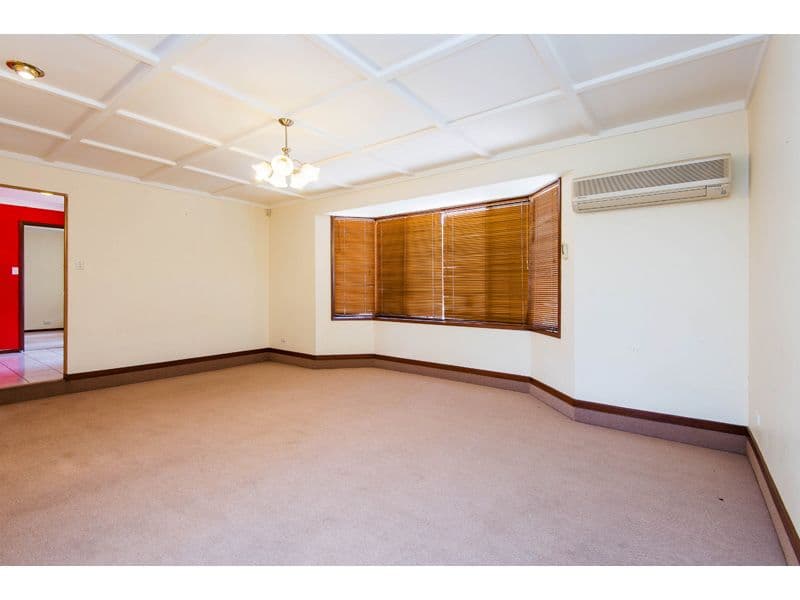 31 Ham Road, MANSFIELD QLD 4122, Mansfield - Thumbnail 3