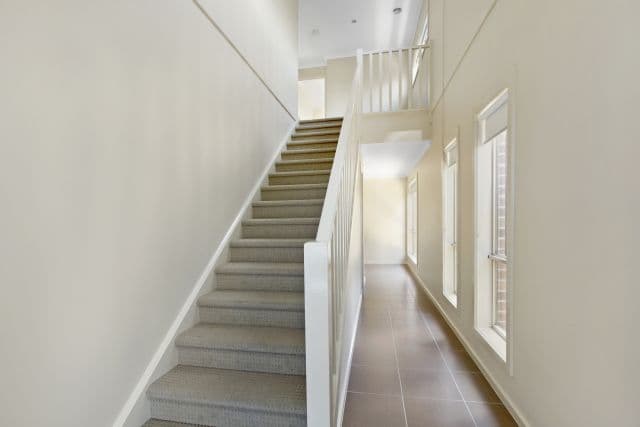 24 Villandry Street, Roxburgh Park VIC 3064, Roxburgh Park - Thumbnail 5