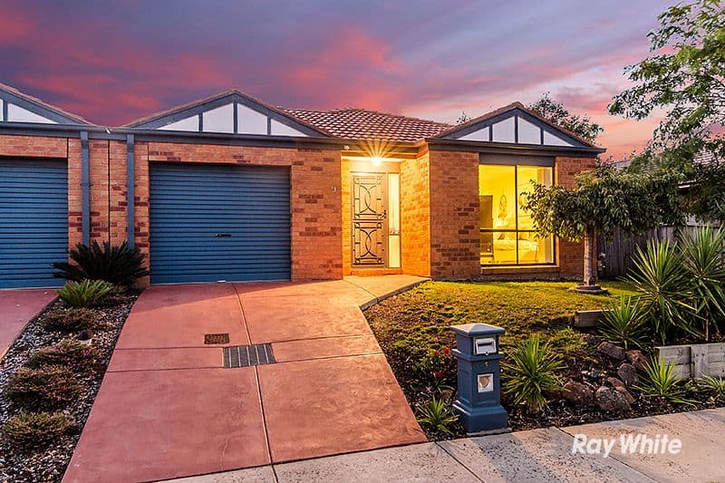 9 Staunton Walk, Cranbourne East VIC 3977, Cranbourne East - Image 1