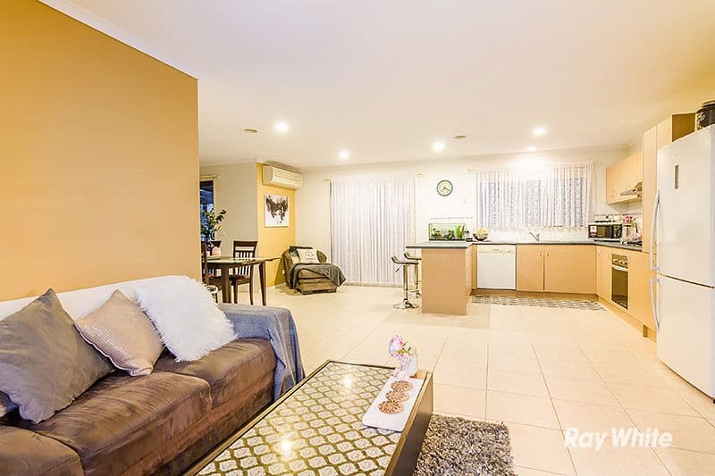 9 Staunton Walk, Cranbourne East VIC 3977, Cranbourne East - Thumbnail 8
