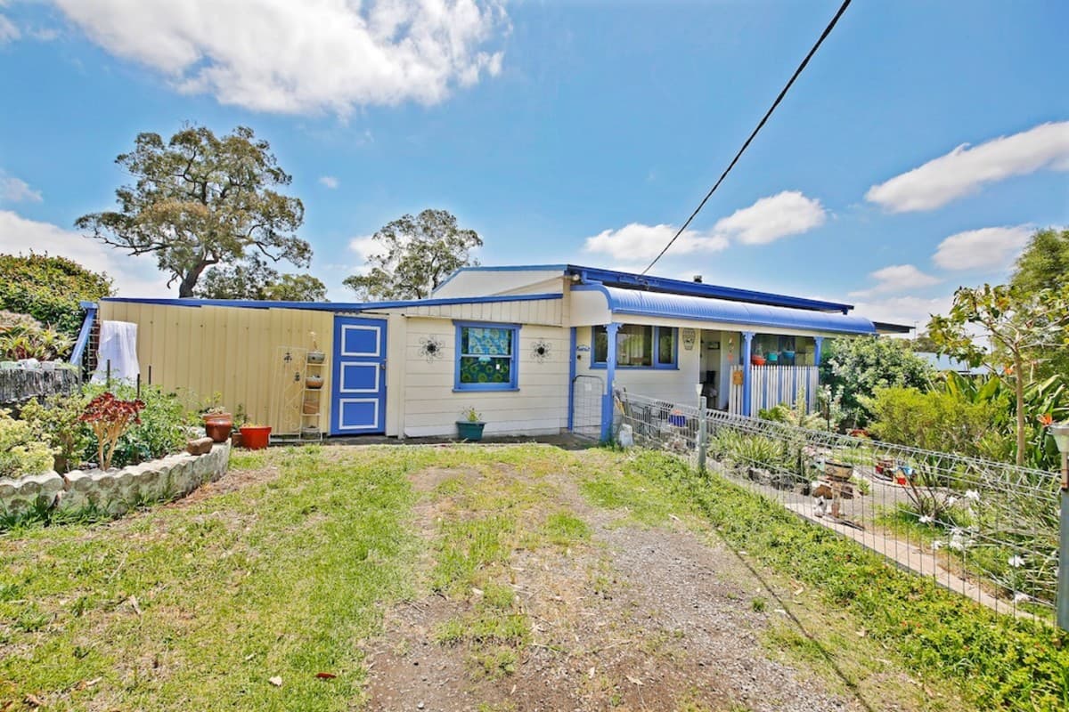 36 The Oaks Road, THIRLMERE, Thirlmere - Thumbnail 3
