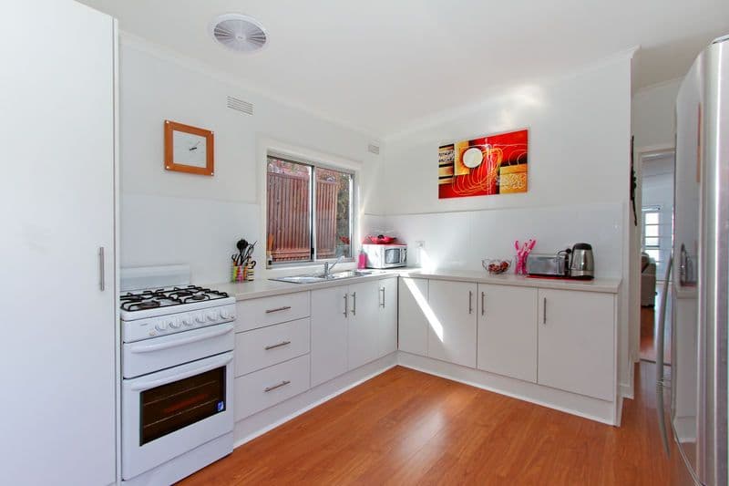 58 Fourth Avenue, ROSEBUD VIC 3939, Rosebud - Thumbnail 5