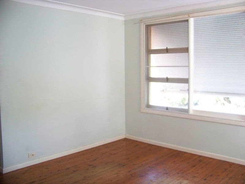 7 Zenith Avenue, LABRADOR QLD 4215, Labrador - Thumbnail 2