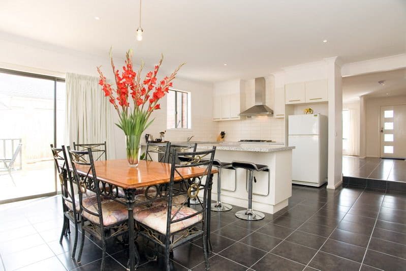 7 Kinkora Crescent, SOUTH MORANG VIC 3752, South Morang - Thumbnail 4