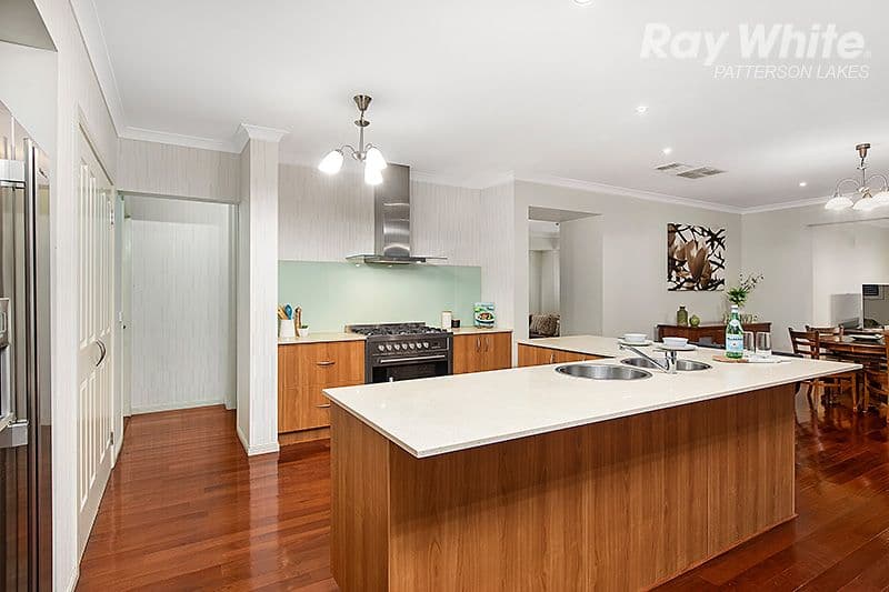 62 Island Point Avenue, Waterways VIC 3195, Waterways - Thumbnail 8
