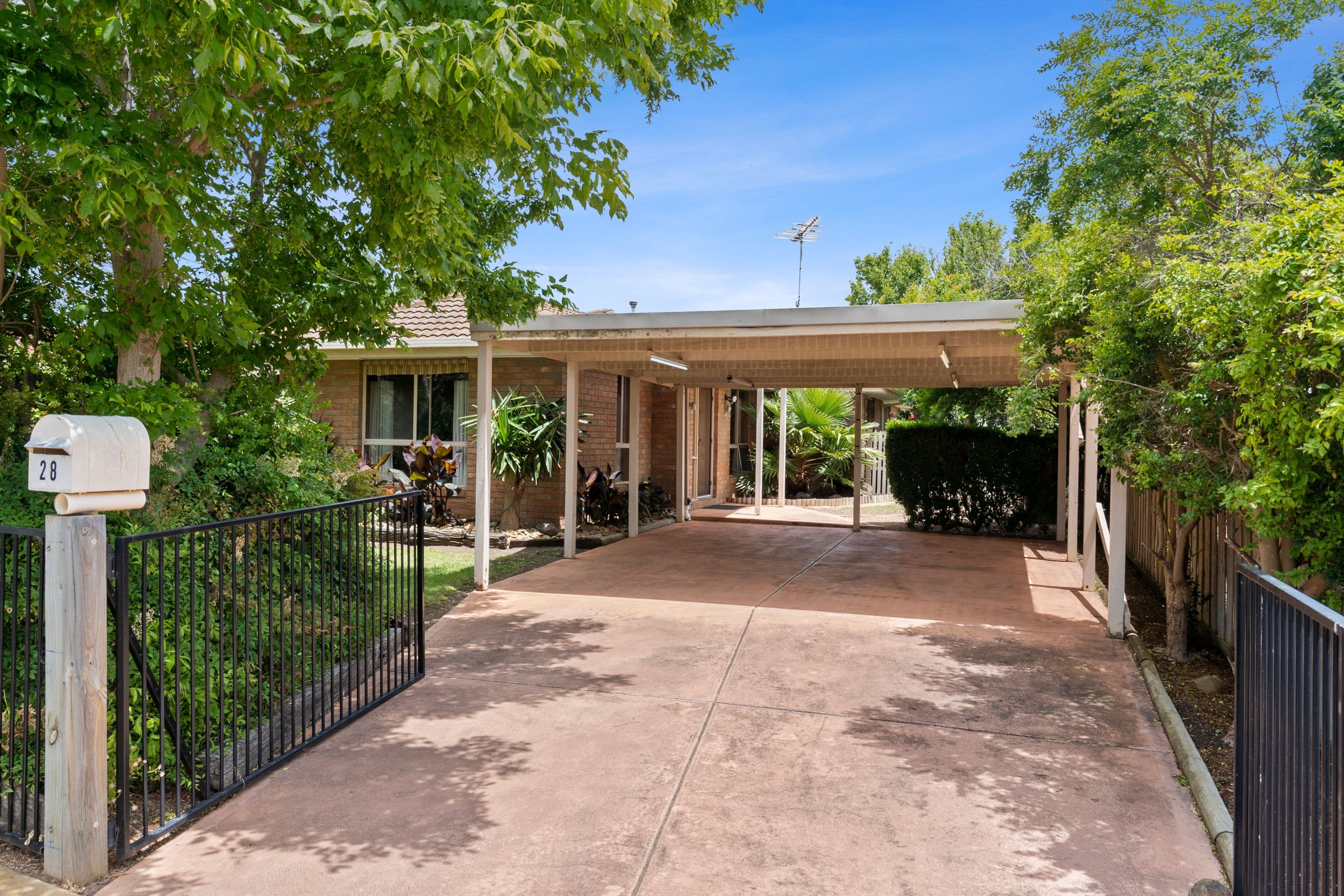 28 Richard Drive, Lara VIC 3212, Lara - Image 1