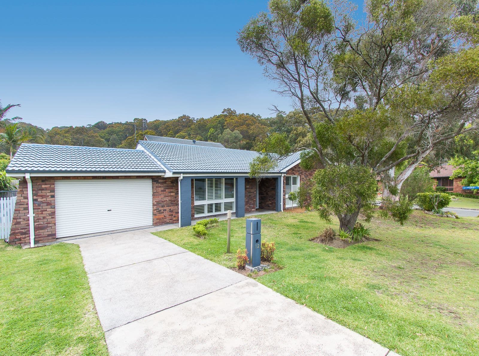 12 Merinda Close, Adamstown Heights - Image 1