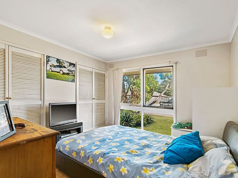 15 Perry Close, Melton VIC 3337, Melton - Thumbnail 7