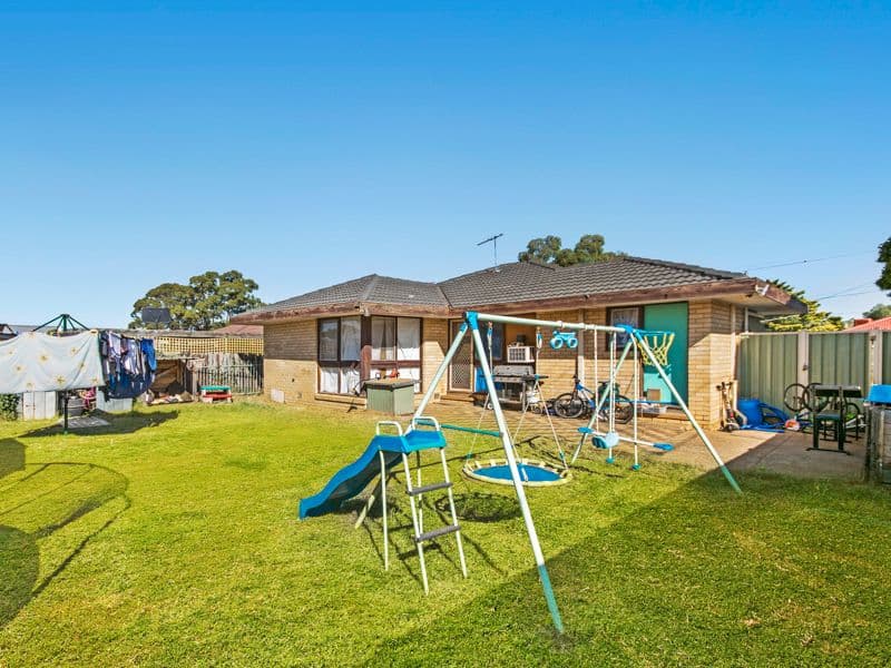 15 Perry Close, Melton VIC 3337, Melton - Thumbnail 8