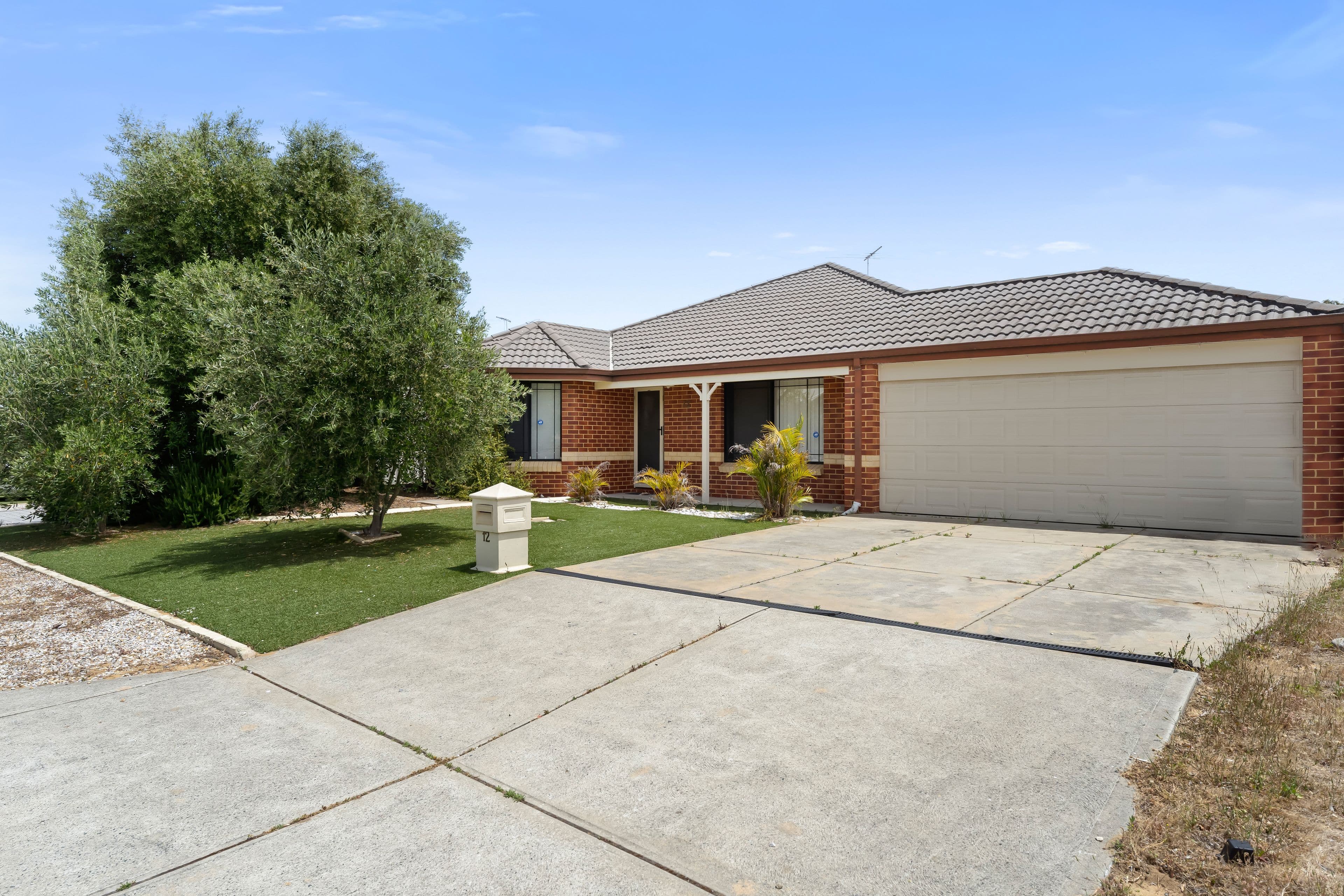 12 Stokesay Street, Orelia WA 6167, Orelia - Thumbnail 2