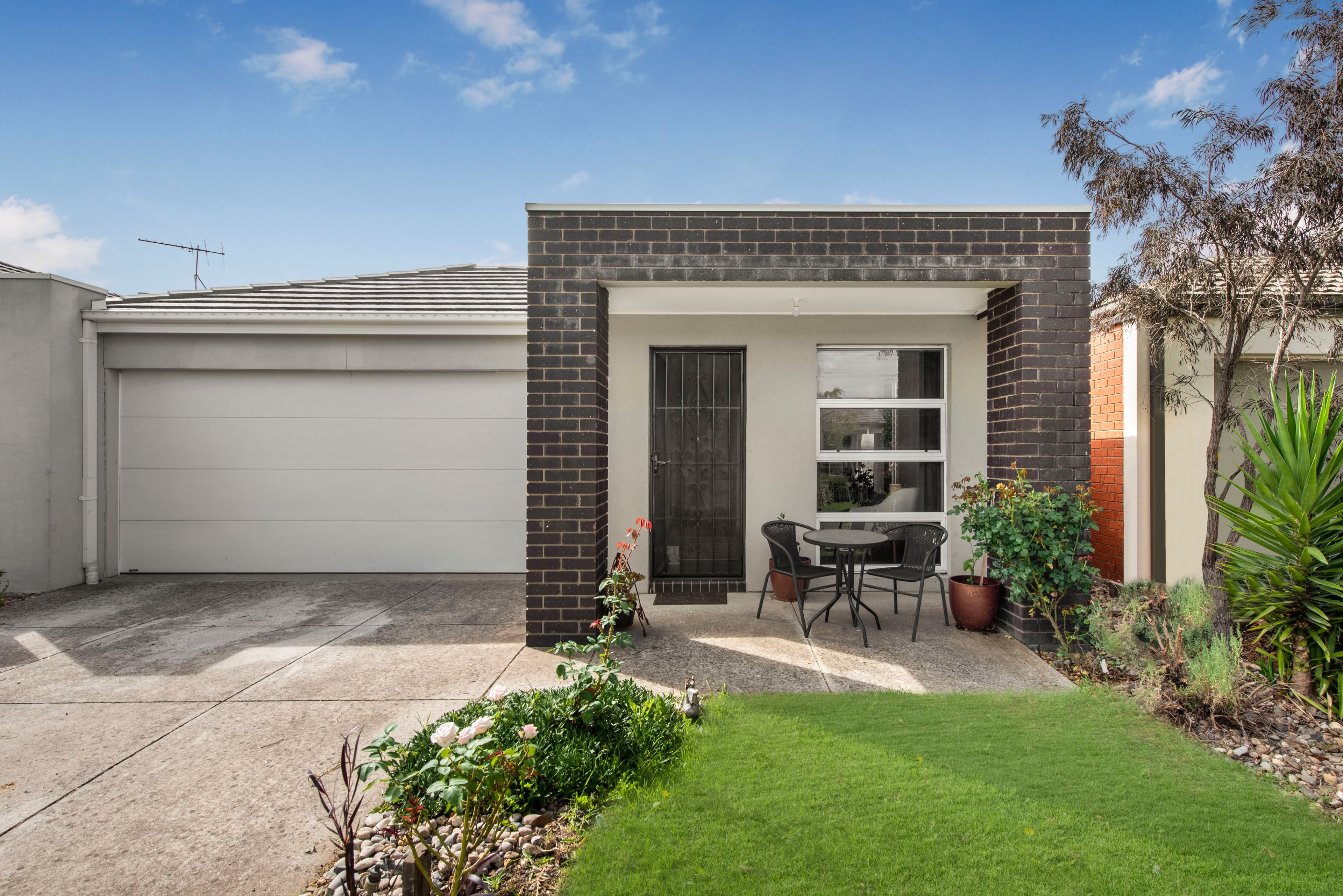 10 Field Street, Pakenham VIC 3810, Pakenham - Image 1