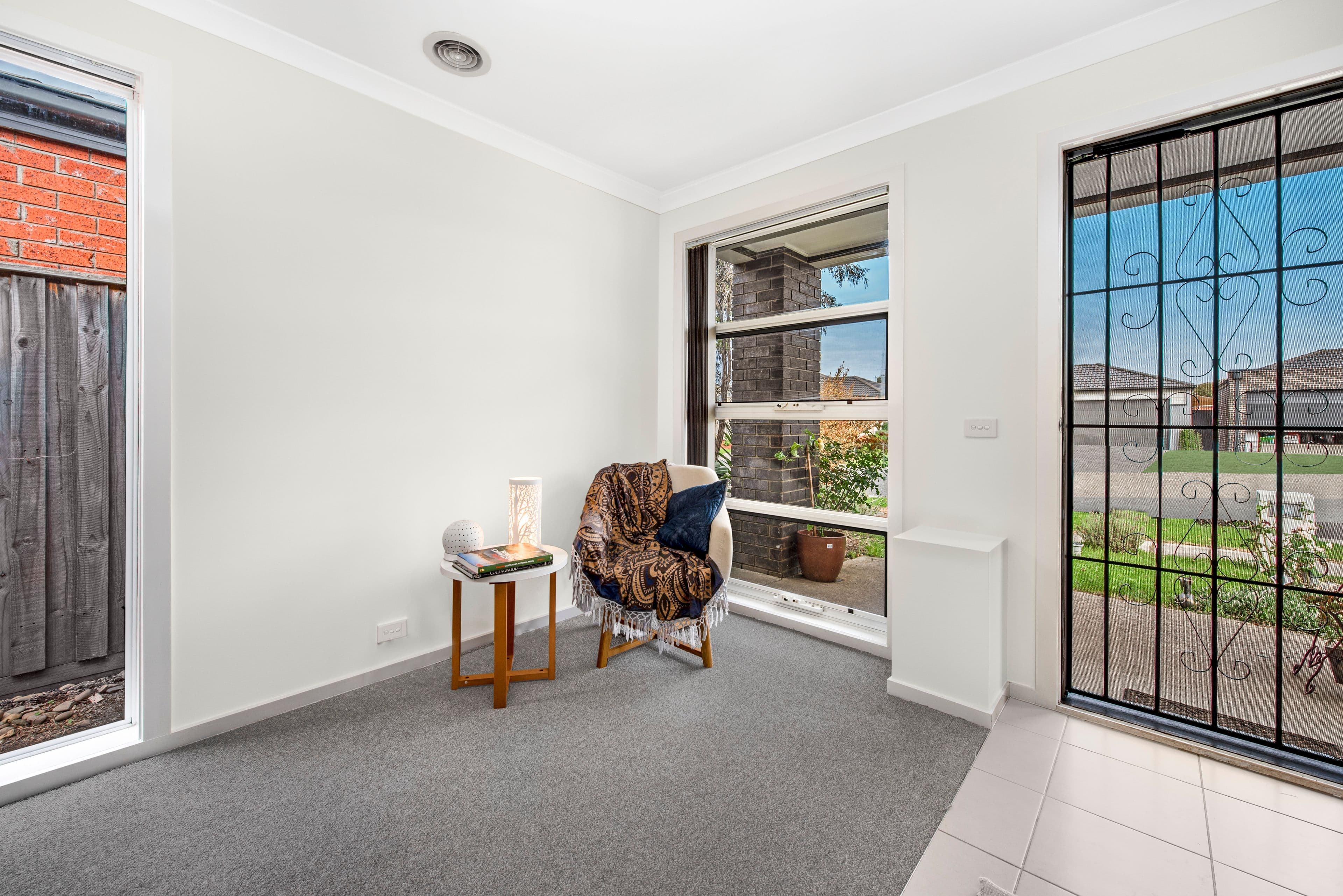10 Field Street, Pakenham VIC 3810, Pakenham - Thumbnail 2