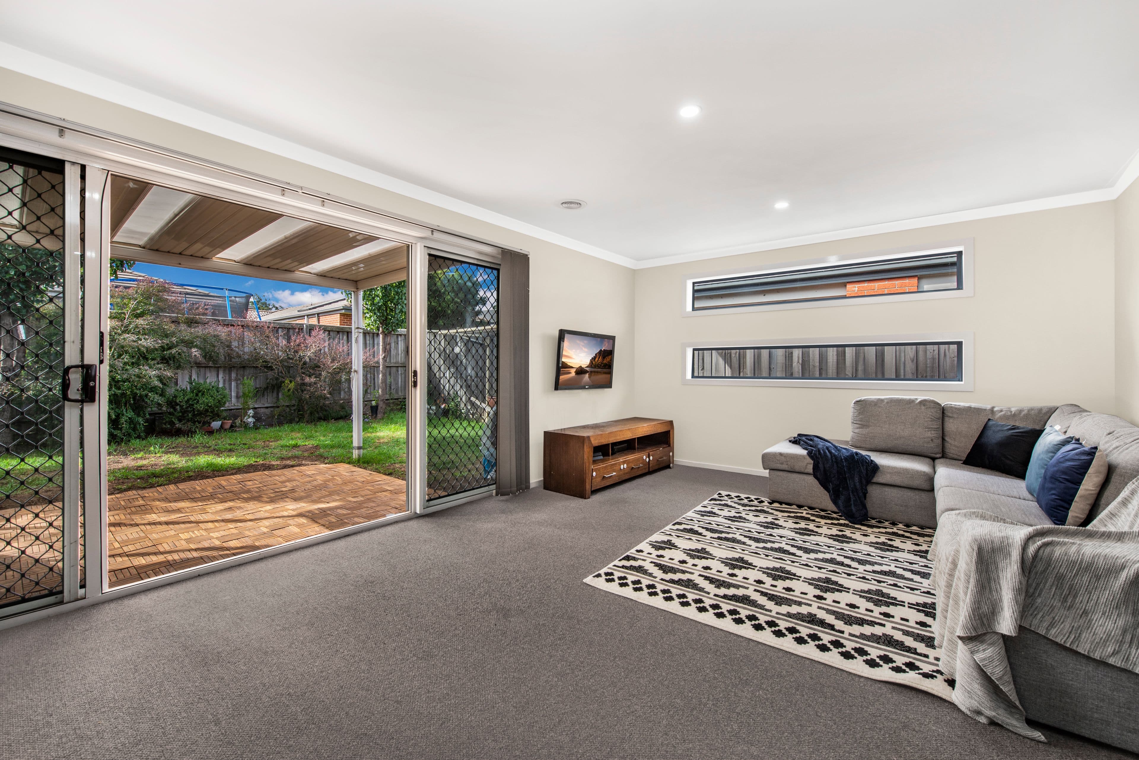 10 Field Street, Pakenham VIC 3810, Pakenham - Thumbnail 5