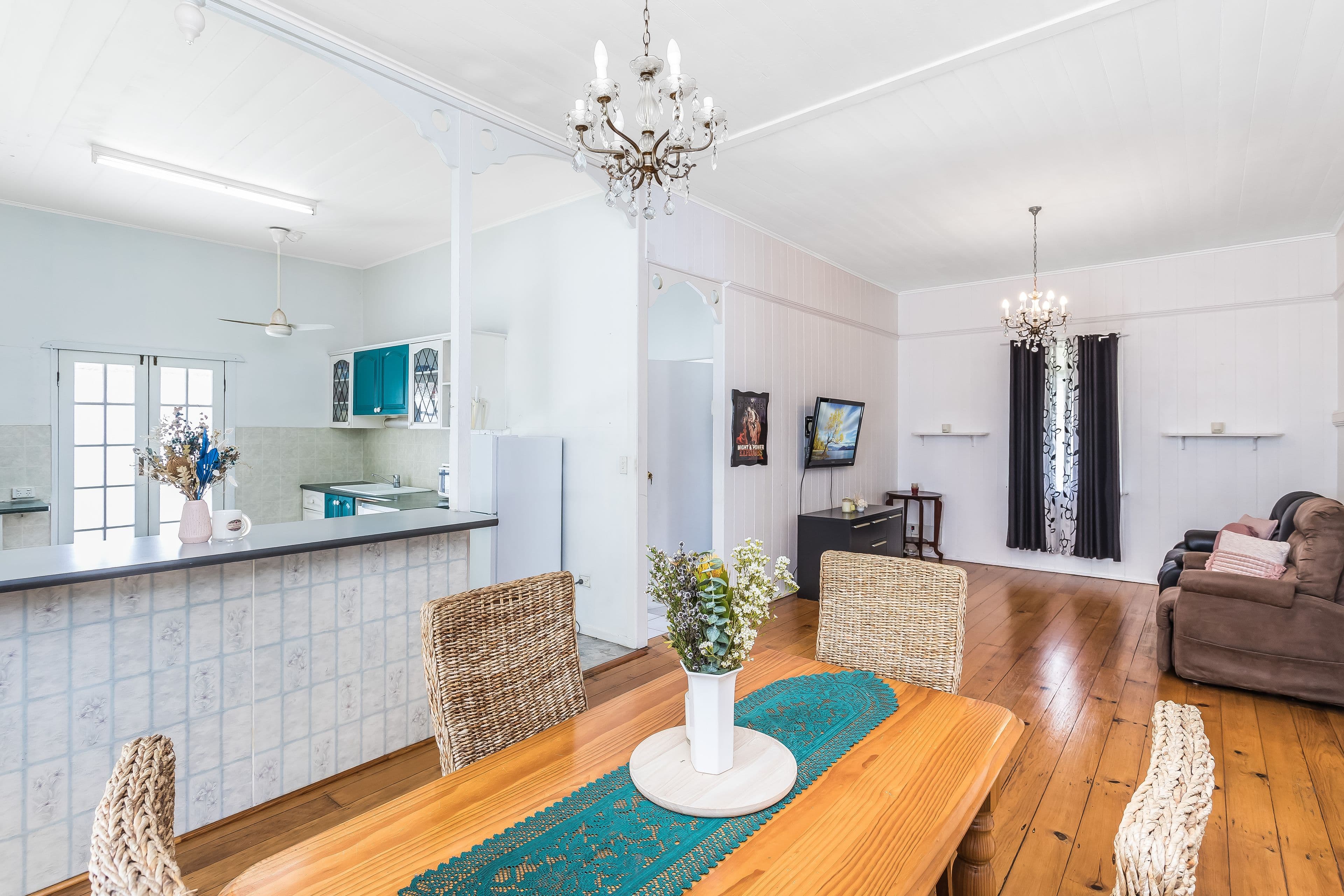 28 Winchester Street, Hamilton QLD 4007, Hamilton - Thumbnail 2