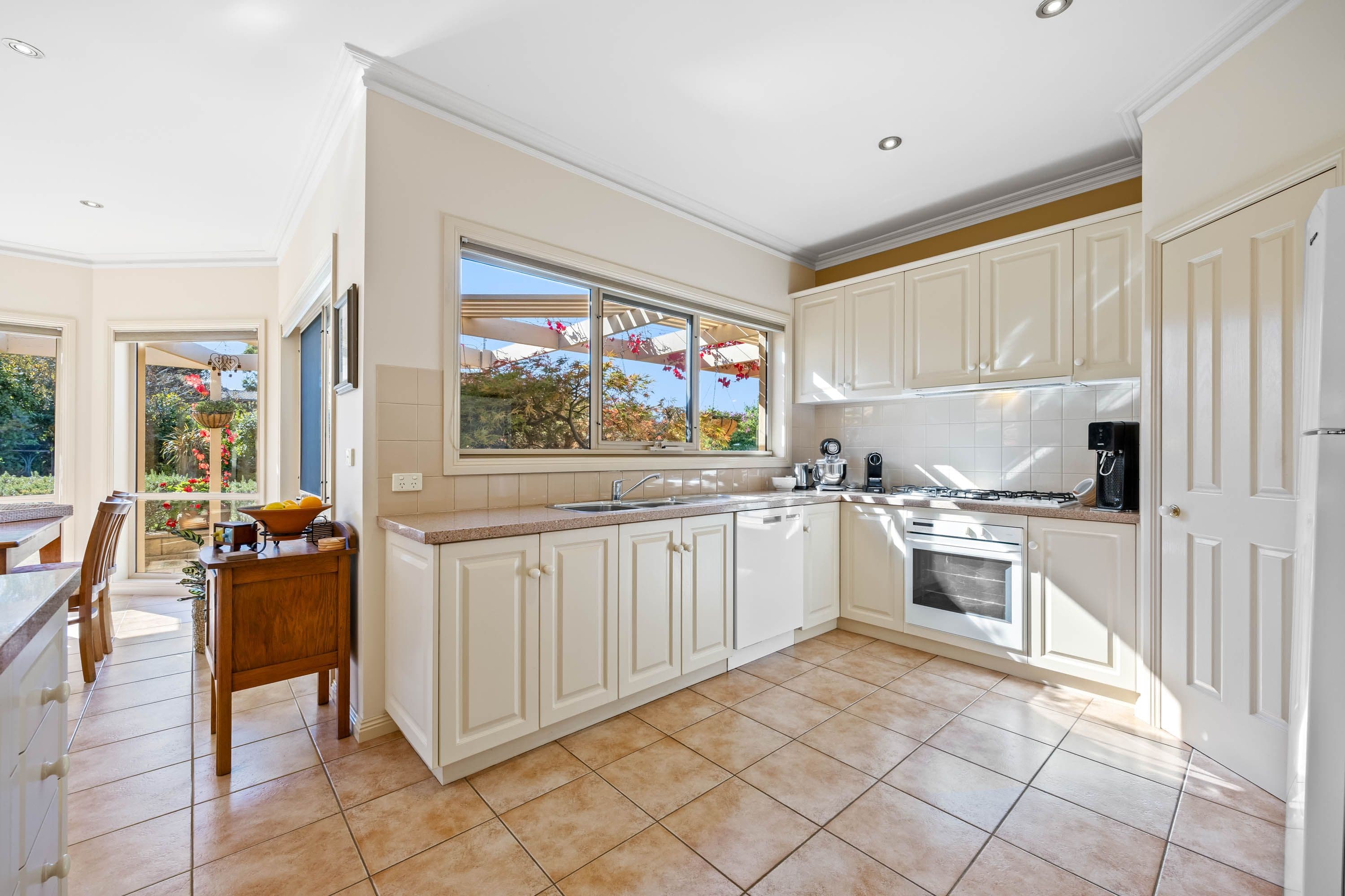 5 Kenvarra Court, Black Hill VIC 3350, Black Hill - Thumbnail 5