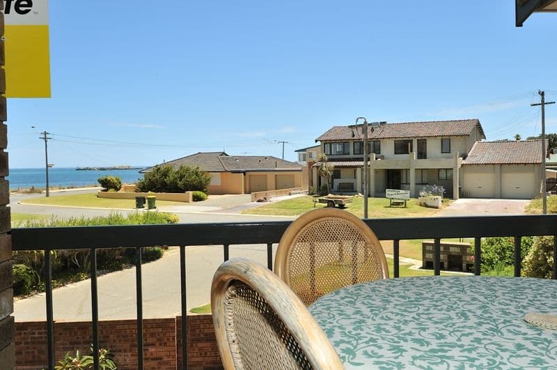 16 Arcadia Drive, SHOALWATER WA 6169, Shoalwater - Thumbnail 3