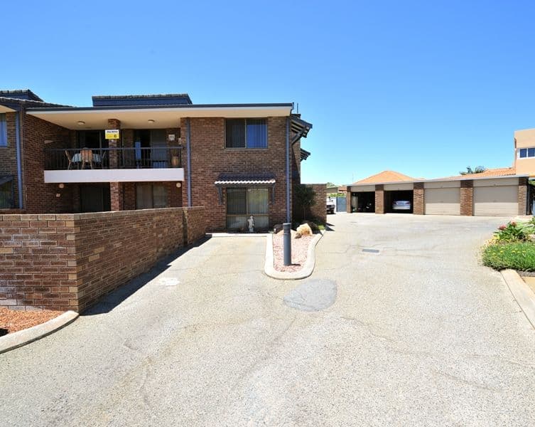 16 Arcadia Drive, SHOALWATER WA 6169, Shoalwater - Thumbnail 4