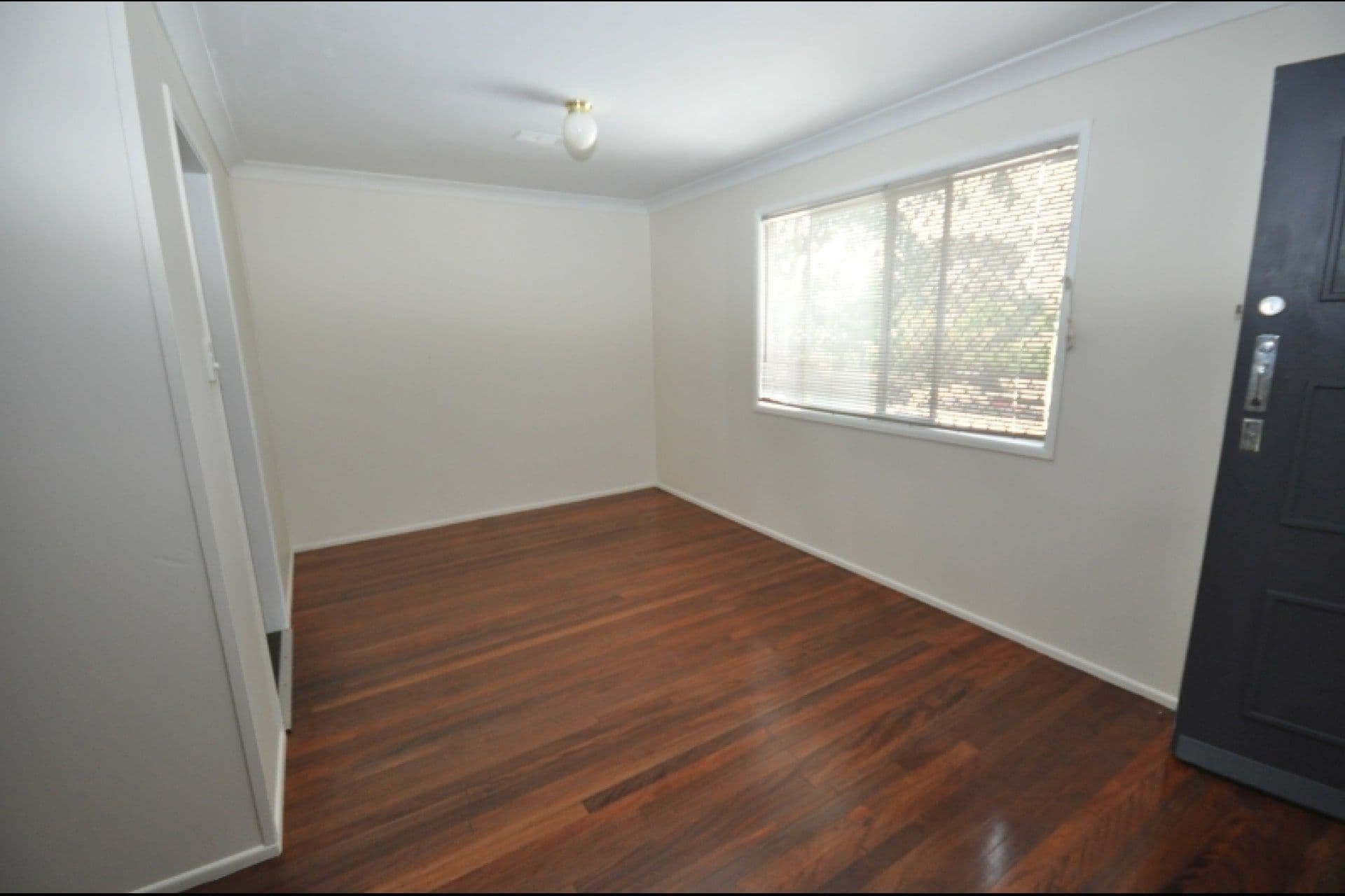 122 North Road, Woodridge QLD 4114, Woodridge - Thumbnail 4