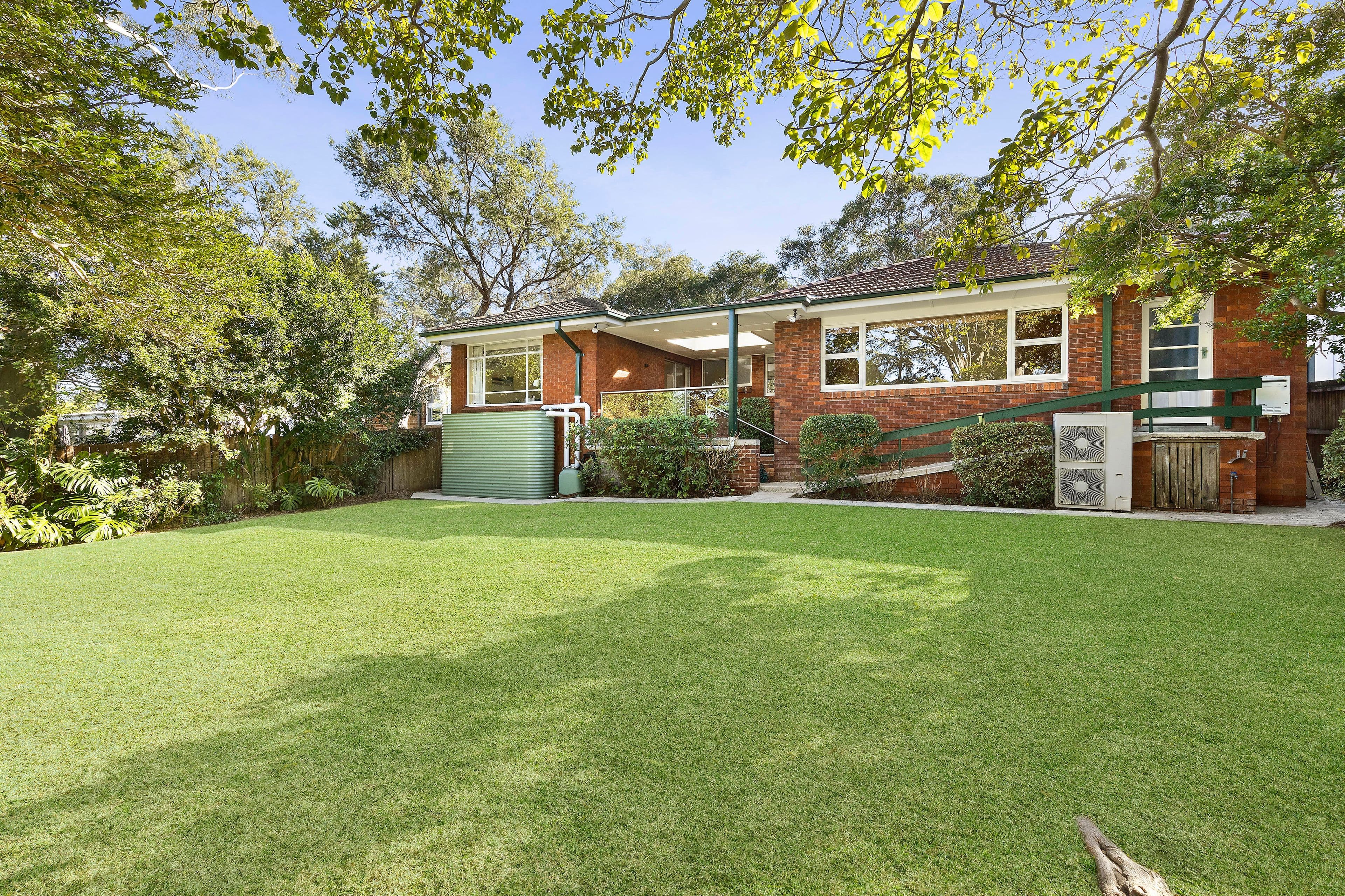 14 Ridgeland Avenue, Killara NSW 2071, Killara - Thumbnail 2