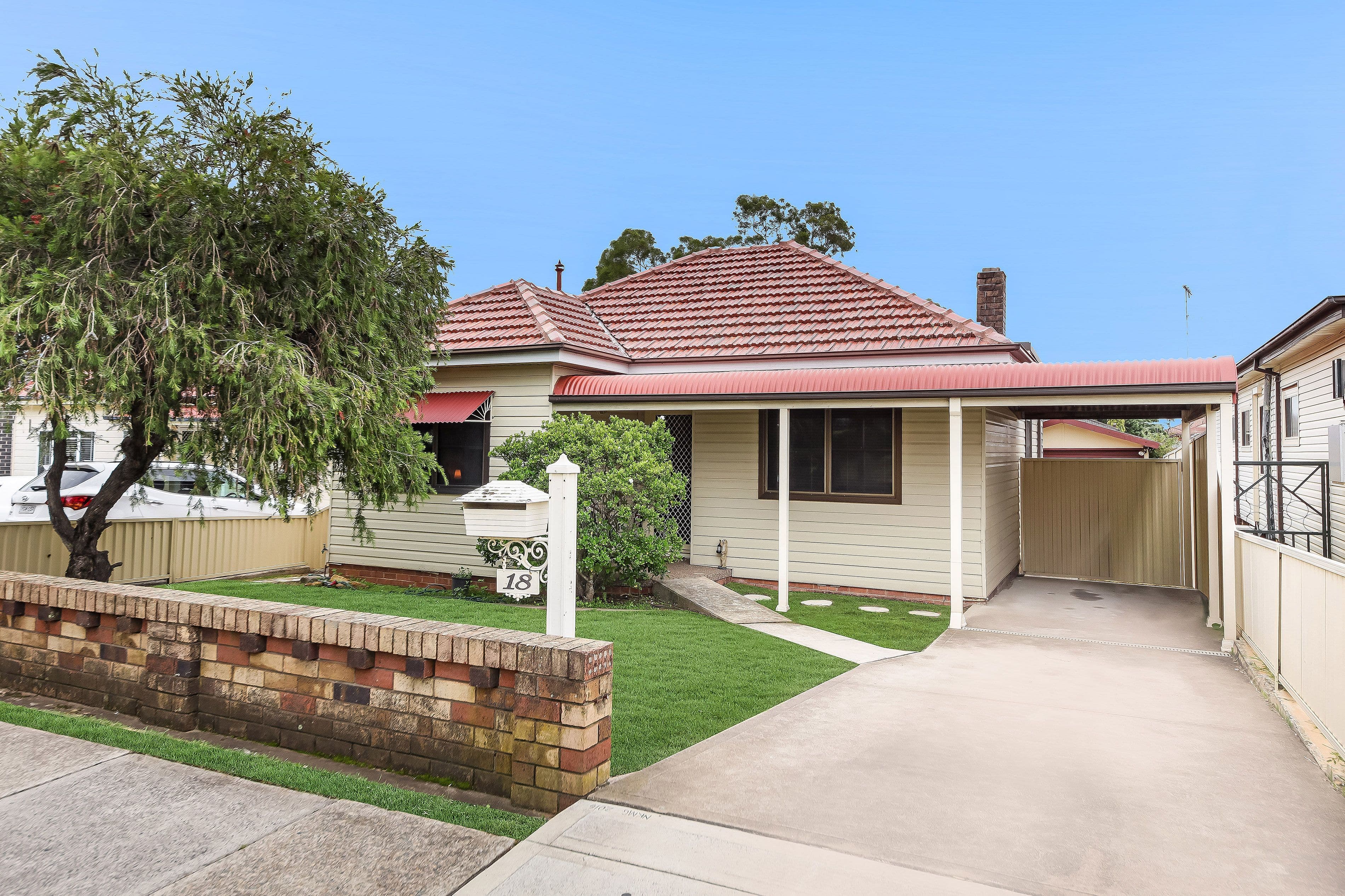 18 Shenstone Road, Riverwood NSW 2210, Riverwood - Image 1
