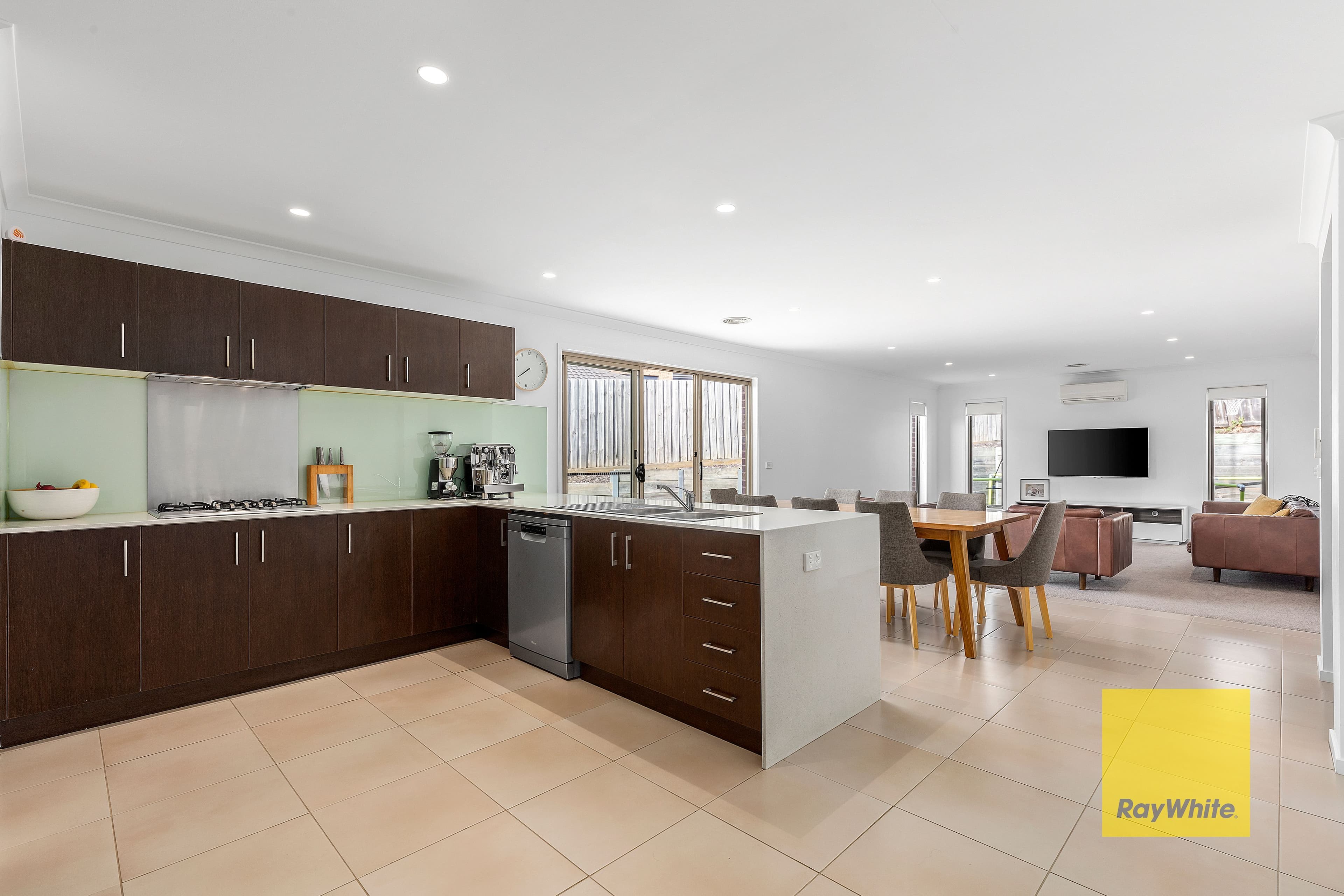25 Ficinia Mews, Highton VIC 3216, Highton - Thumbnail 3