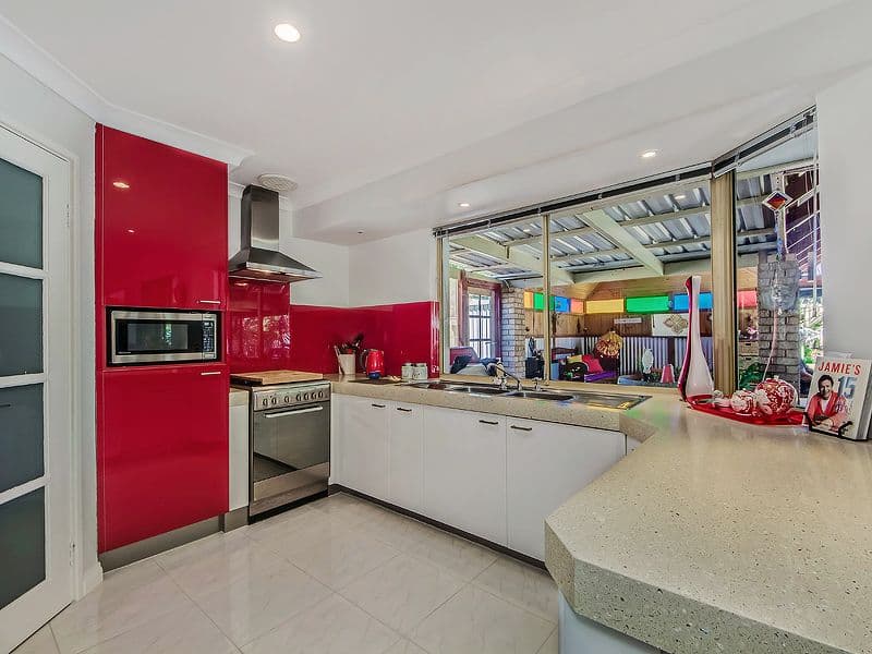 84 Mclarty Road, HALLS HEAD WA 6210, Halls Head - Thumbnail 5
