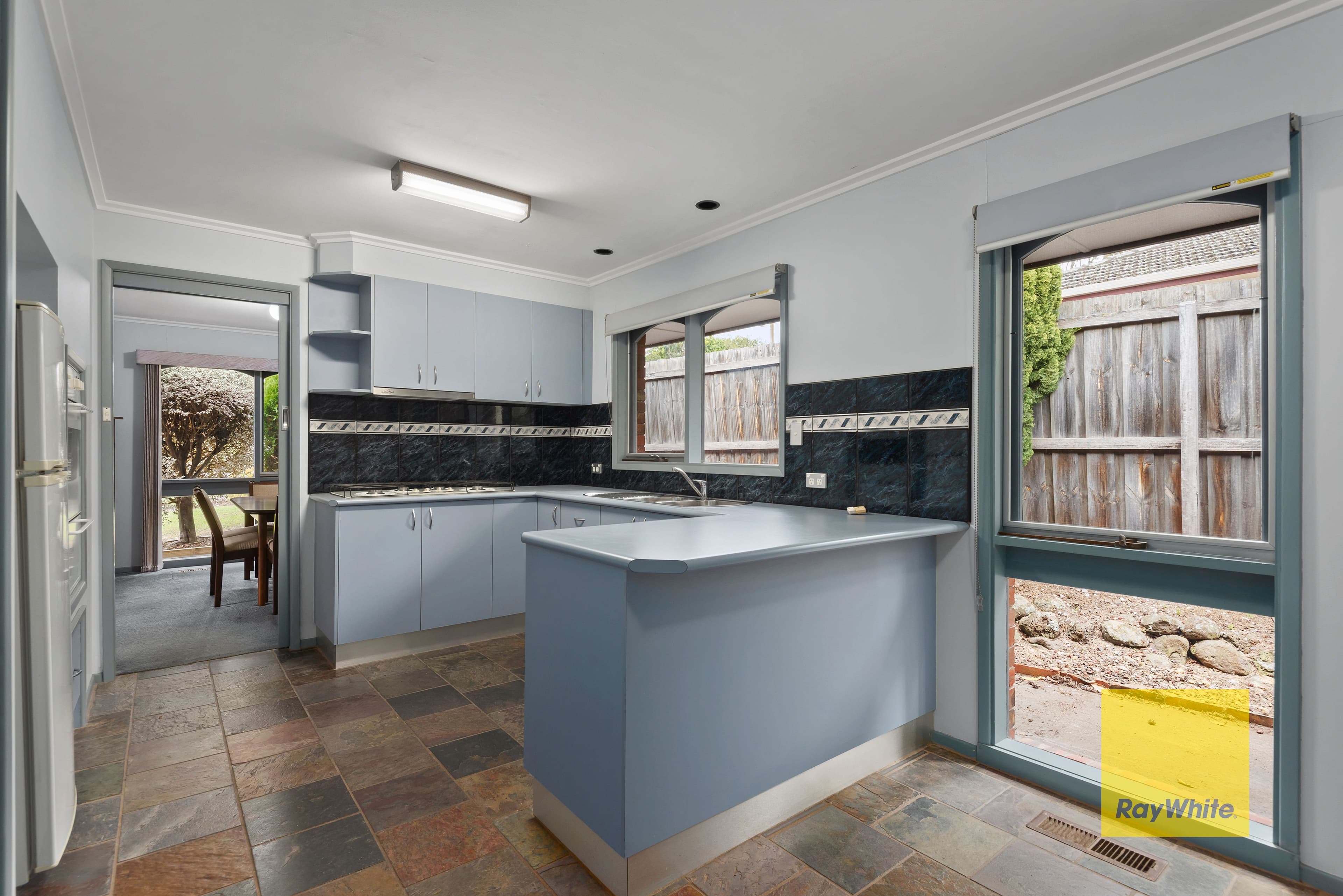 6 Dampier Court, Grovedale VIC 3216, Grovedale - Thumbnail 6