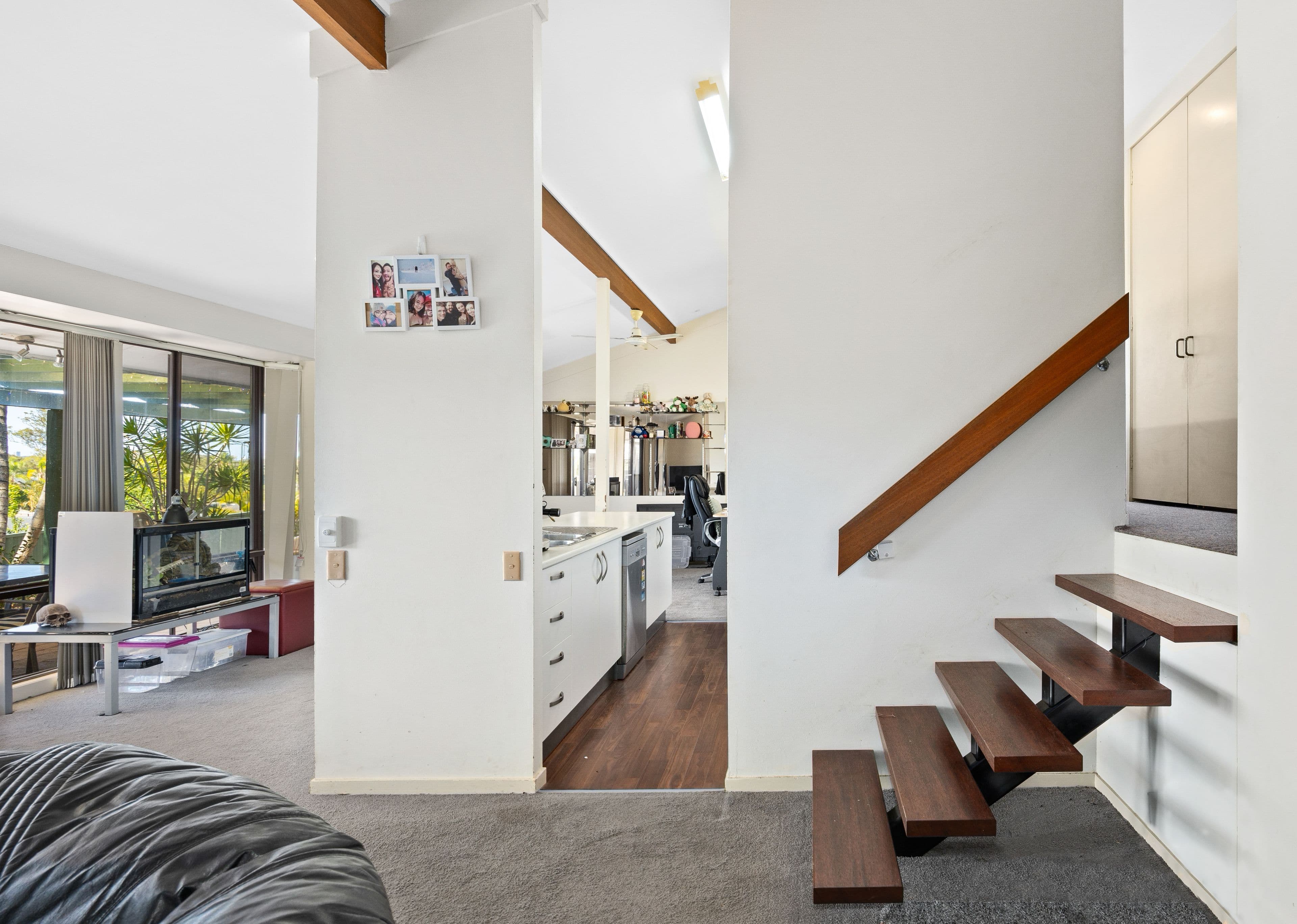 24 Goodman Close, Highland Park QLD 4211, Highland Park - Thumbnail 3