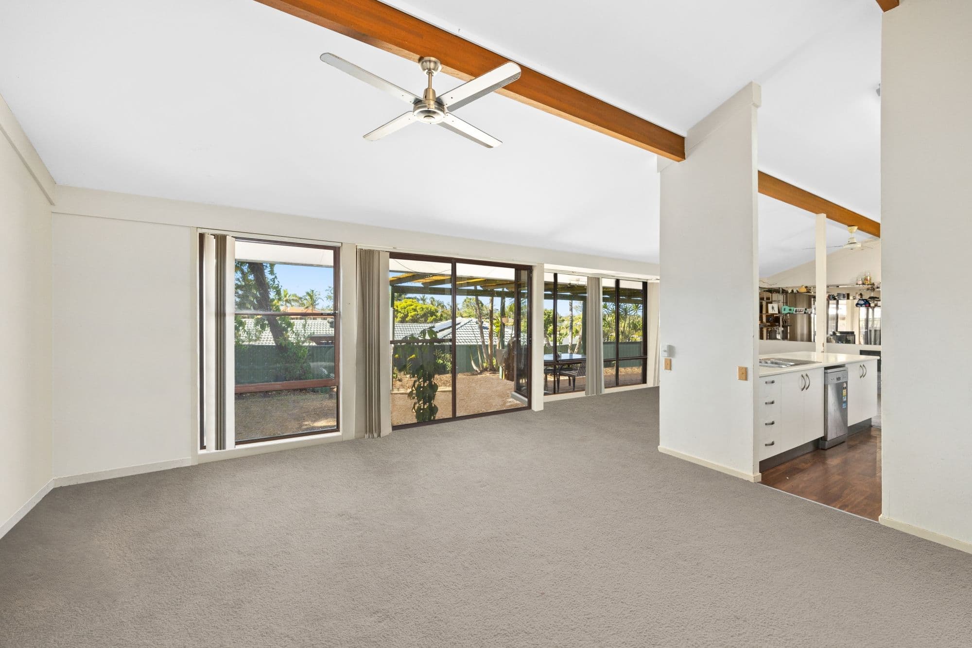 24 Goodman Close, Highland Park QLD 4211, Highland Park - Thumbnail 5