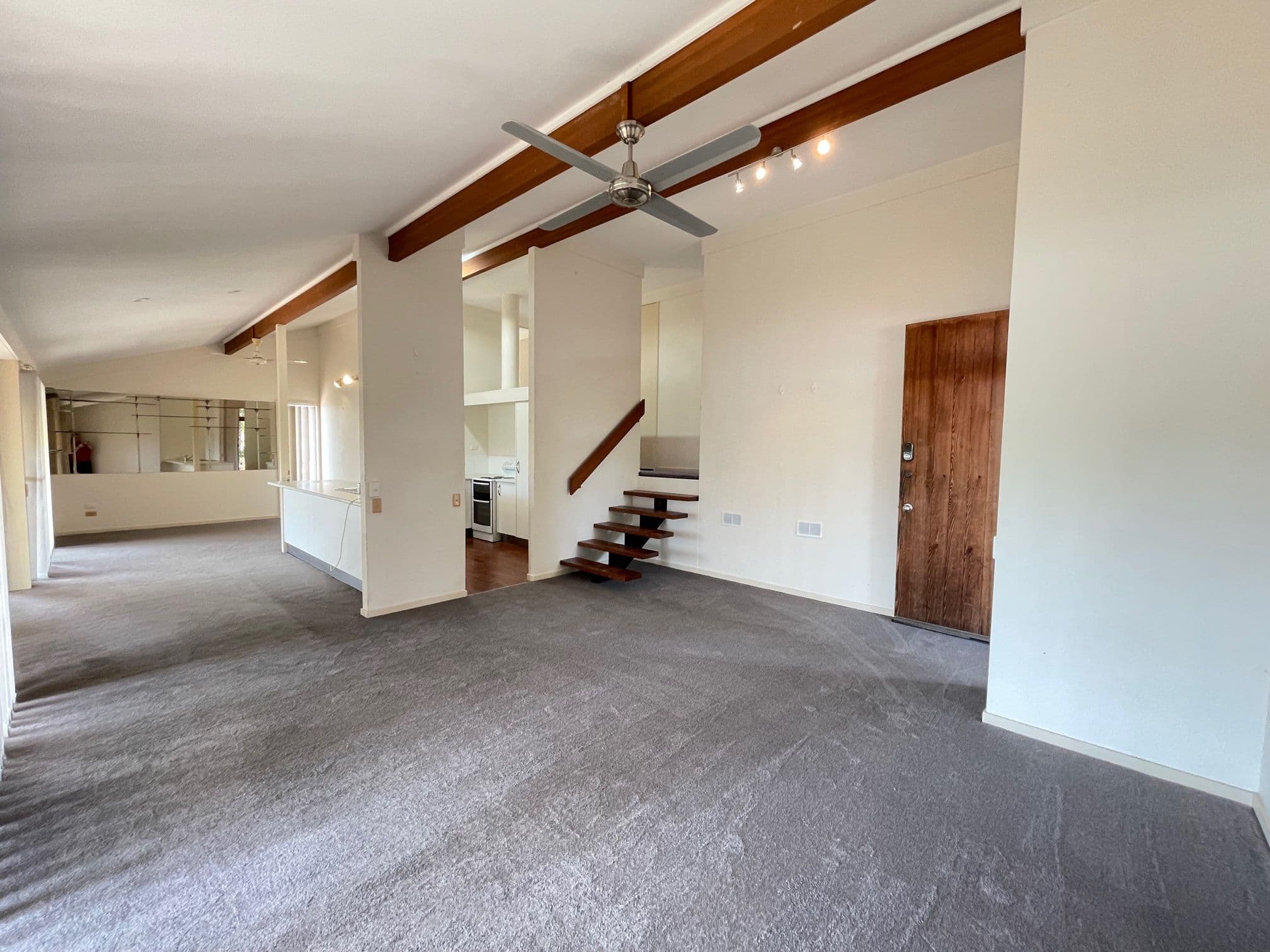 24 Goodman Close, Highland Park QLD 4211, Highland Park - Thumbnail 6