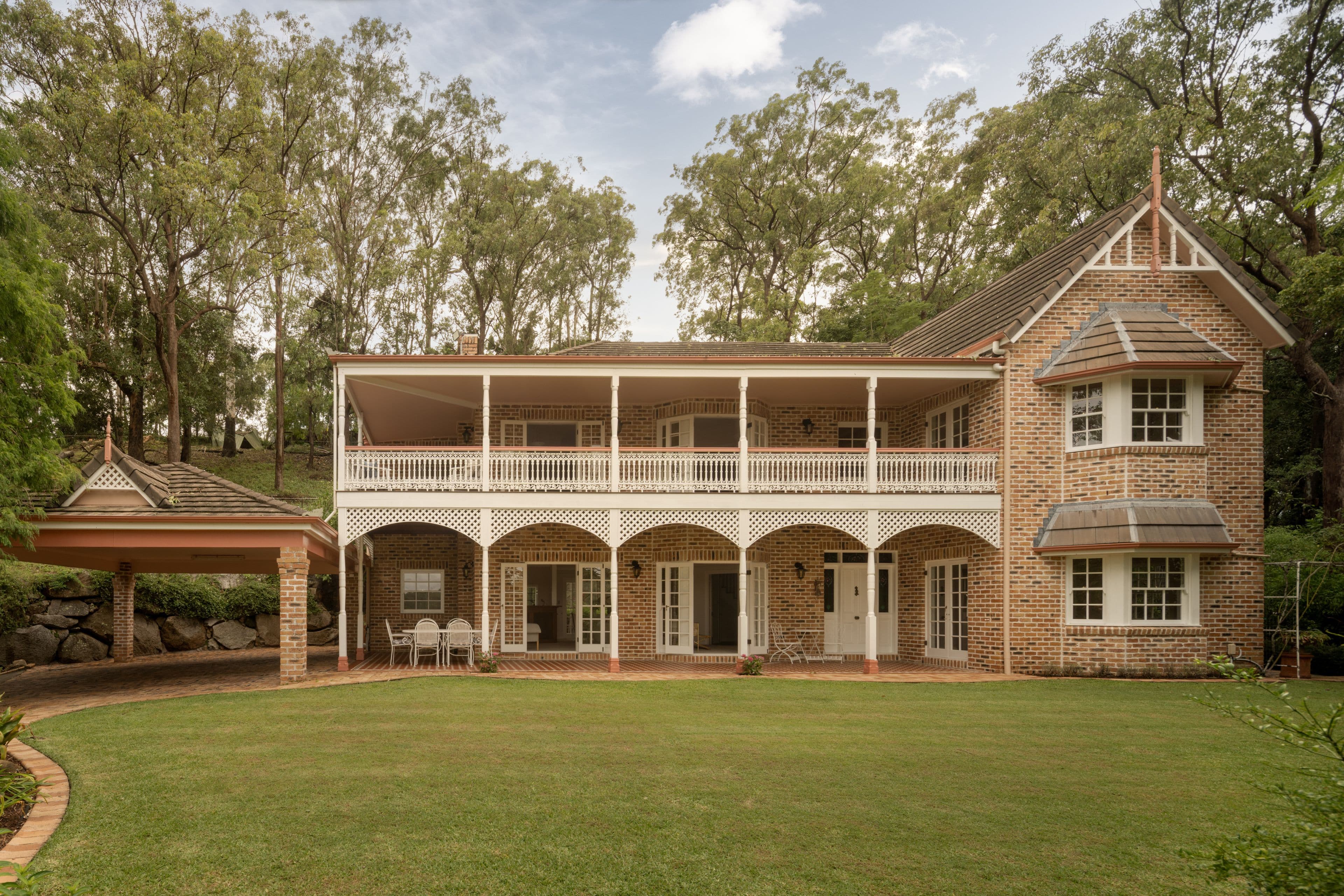 1391 Waterworks Road, The Gap QLD 4061, The Gap - Thumbnail 2