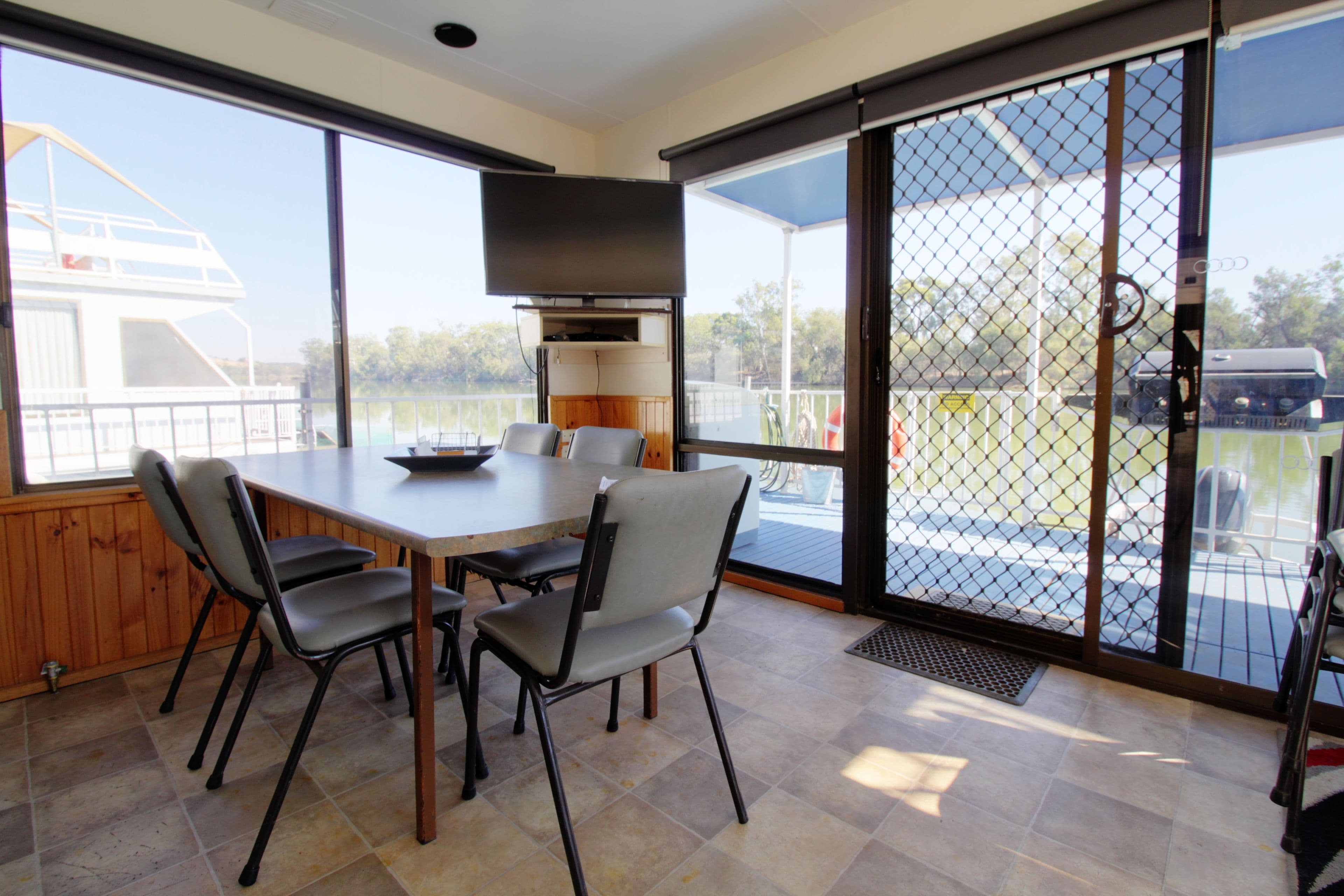 Indiana Houseboat, Loxton SA 5333, Loxton - Thumbnail 6