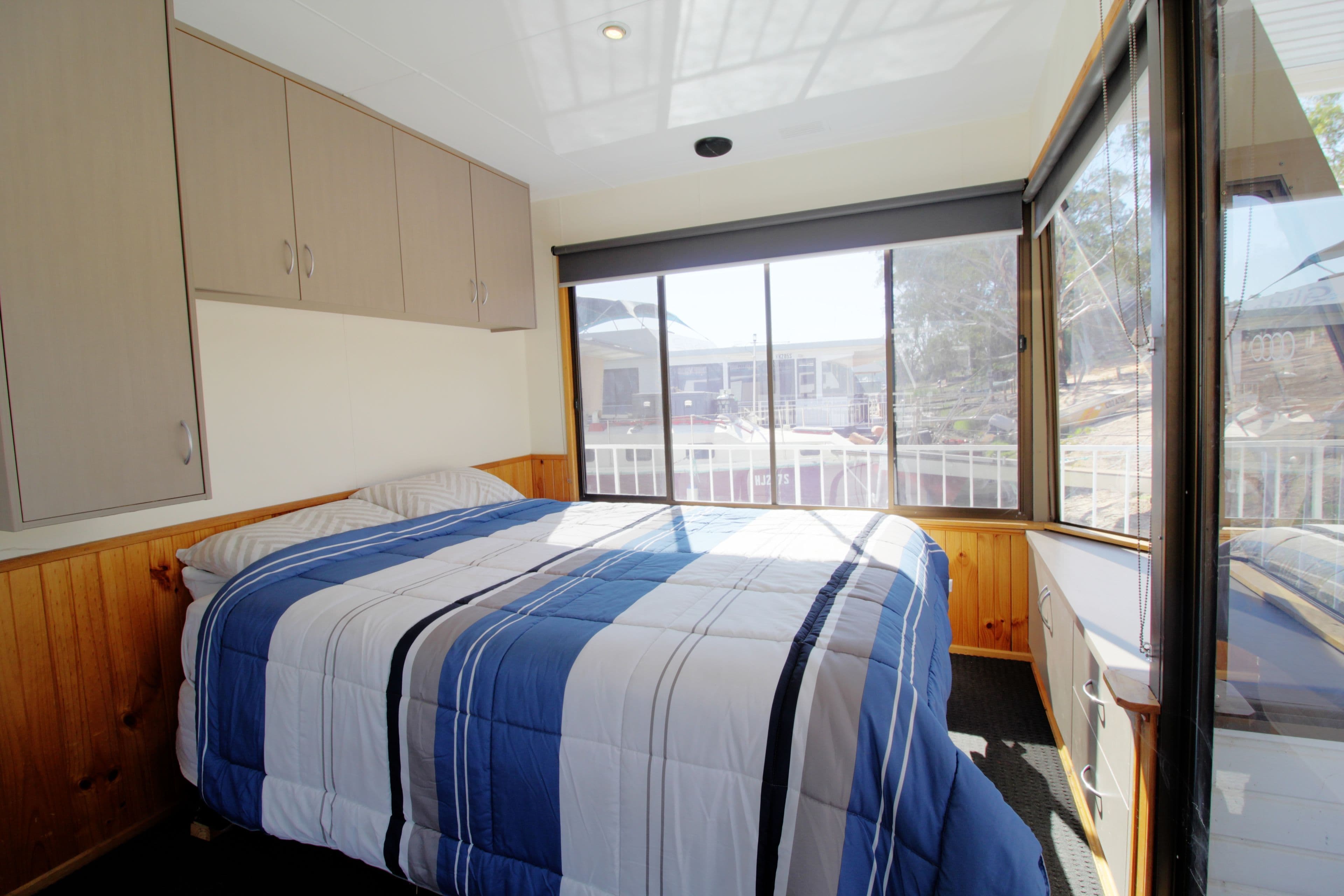 Indiana Houseboat, Loxton SA 5333, Loxton - Thumbnail 8
