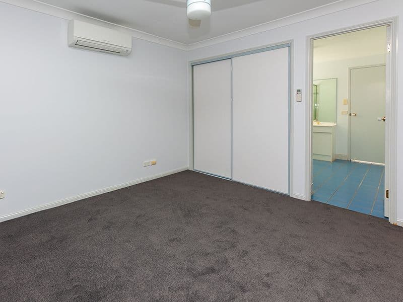 33 Peachface Crescent, Springfield QLD 4300, Springfield - Thumbnail 5