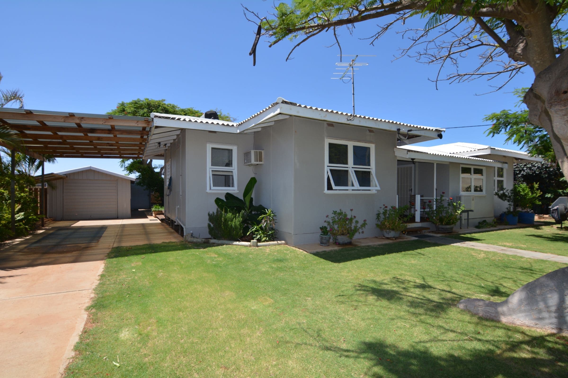 43 Richardson Street, Carnarvon WA 6701, South Carnarvon - Thumbnail 2