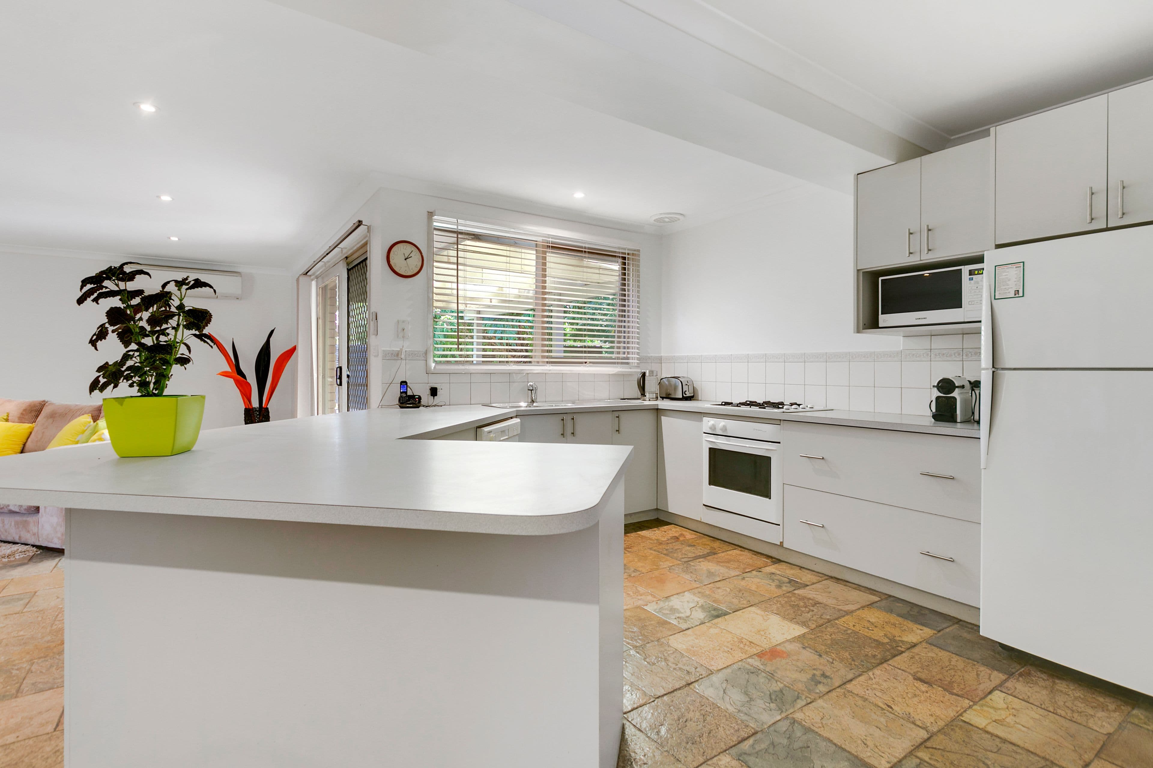 9 Myna Court, Carrum Downs VIC 3201, Carrum Downs - Thumbnail 3