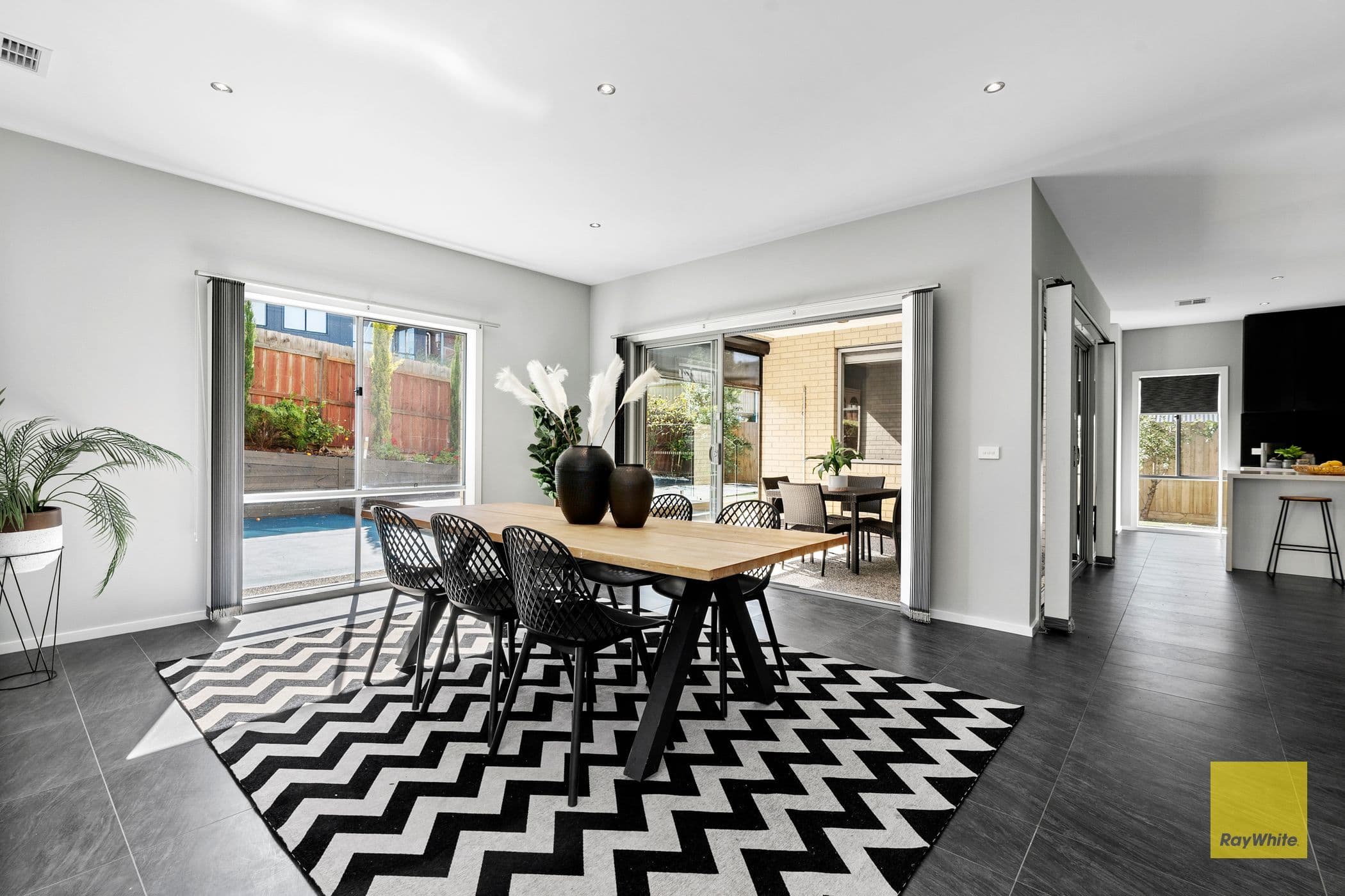 16 Woolondoon Drive, Highton VIC 3216, Highton - Thumbnail 6