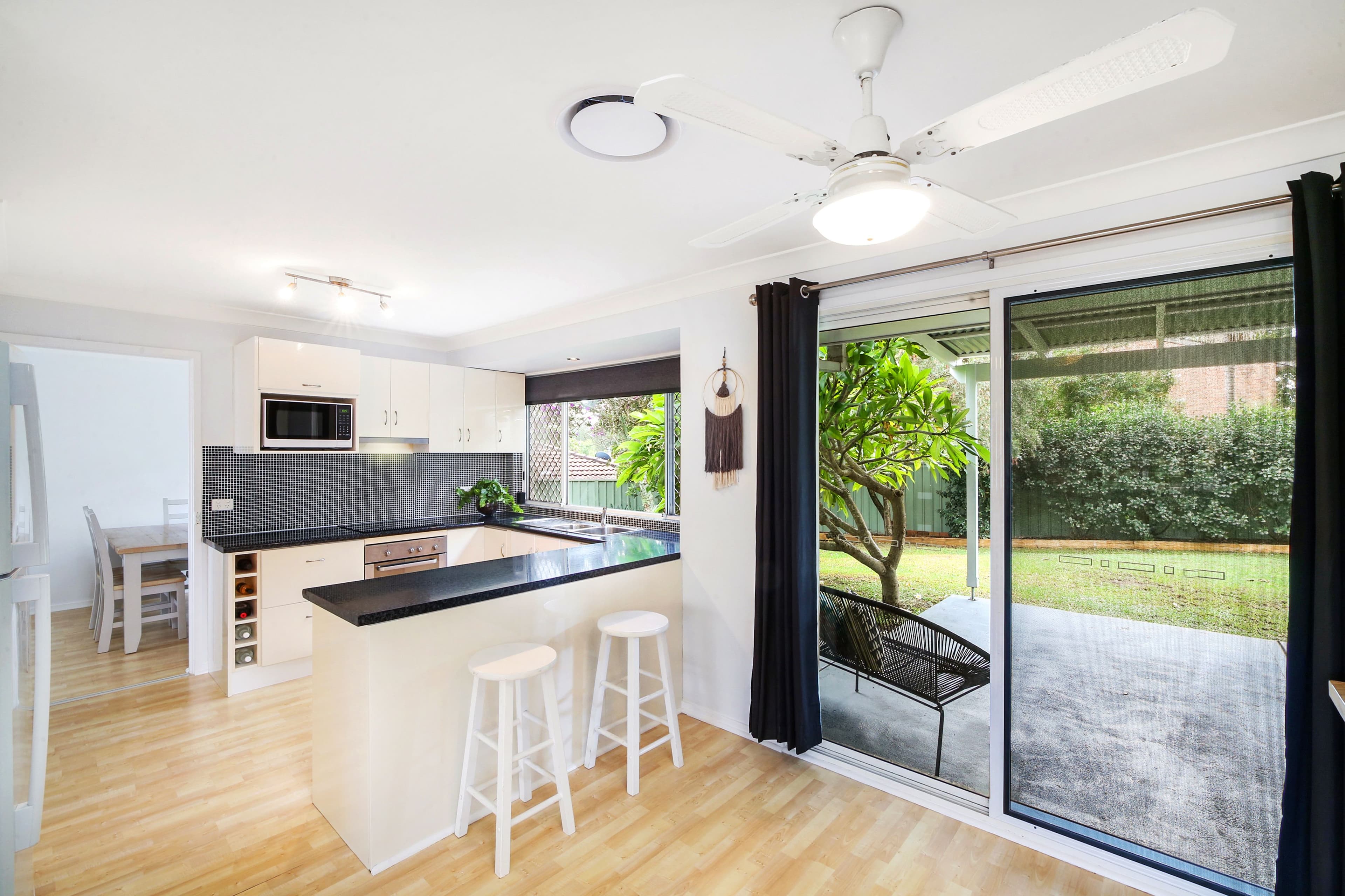 12 Woodport Close, Green Point - Thumbnail 4