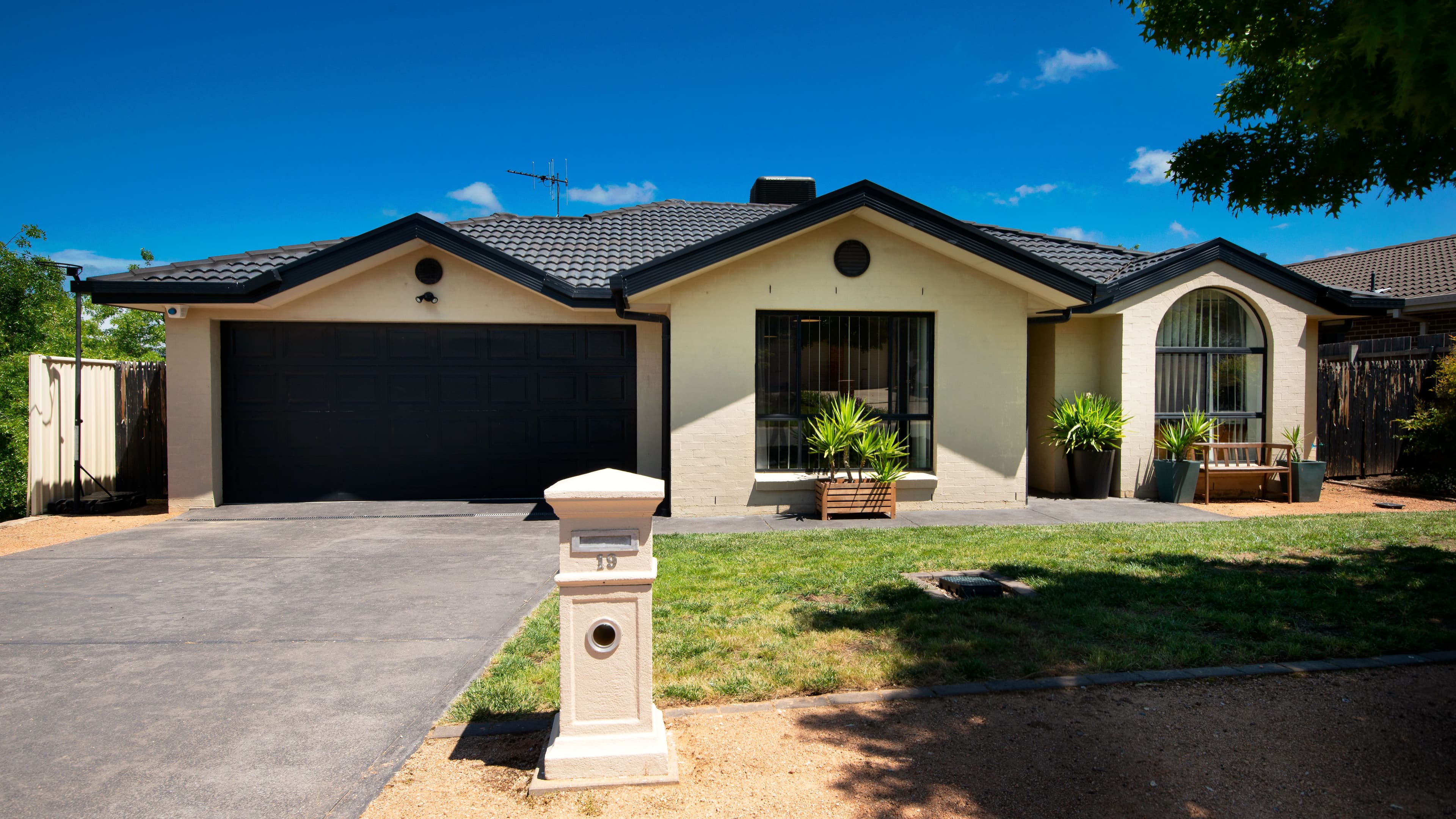 74 Oxford Parade, Forest Lake, Forest Lake - Image 1
