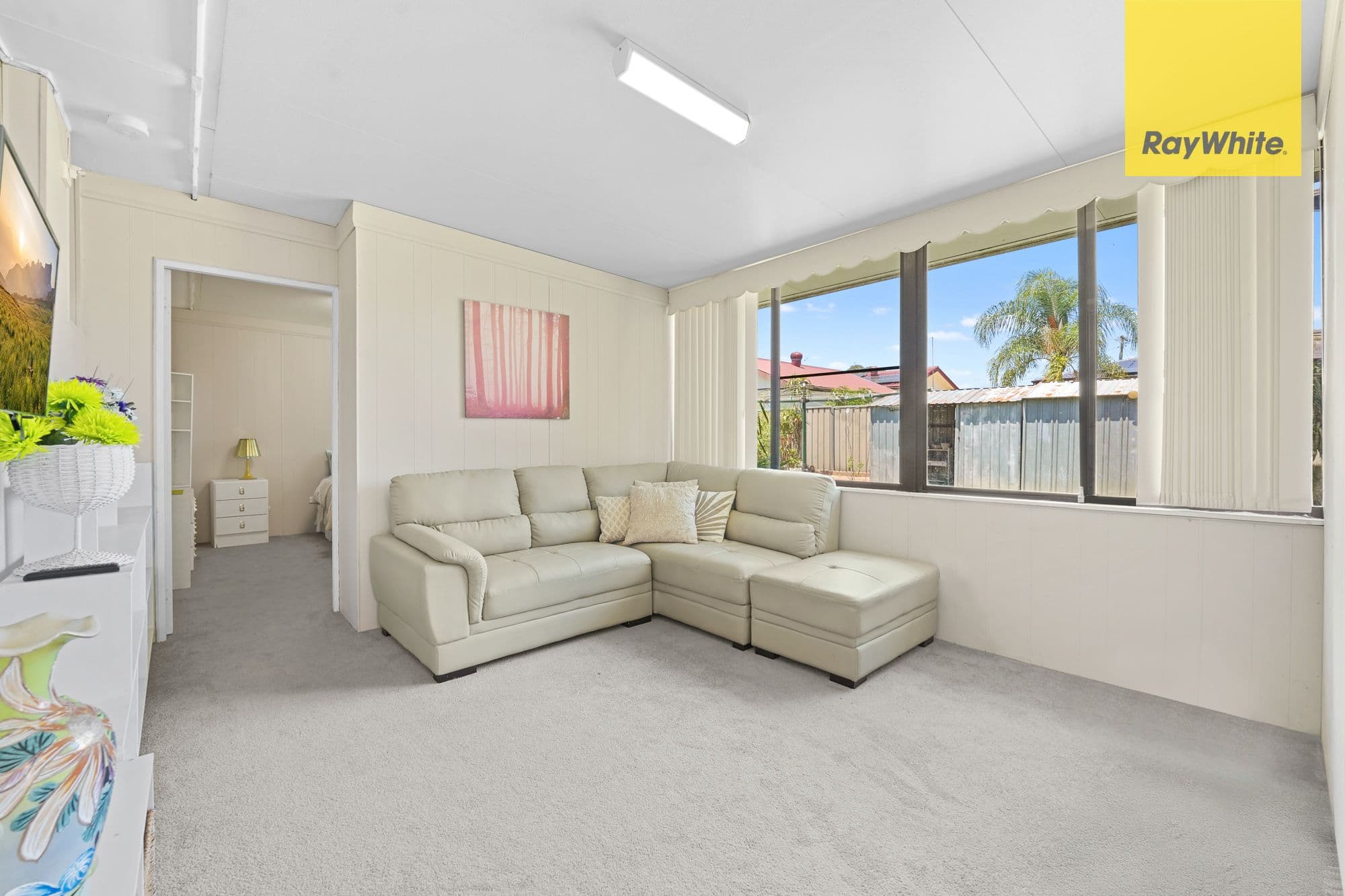 10 Huddleston Street, Colyton NSW 2760, Colyton - Thumbnail 3