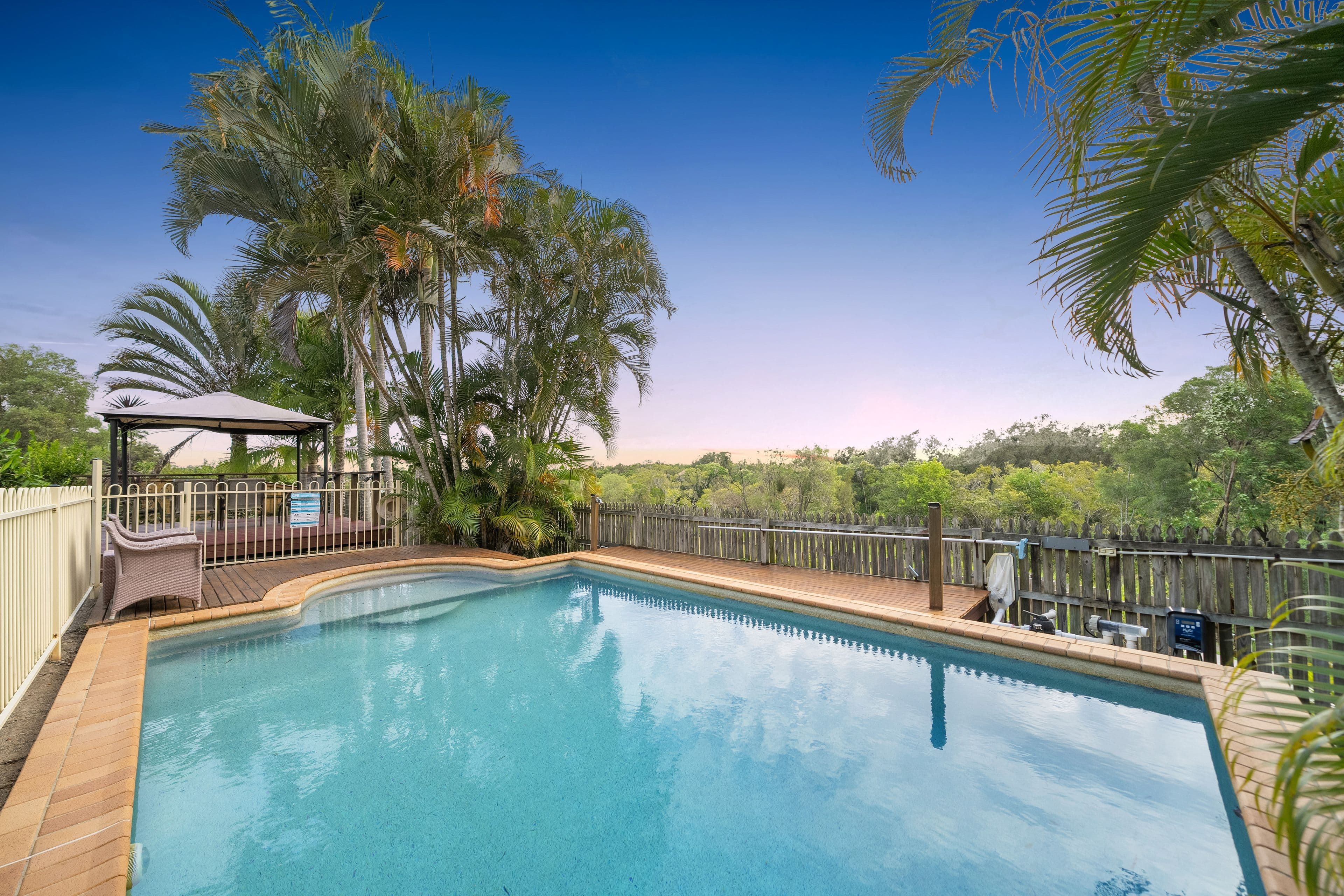 3 Lough Court, Murrumba Downs QLD 4503, Murrumba Downs - Thumbnail 2