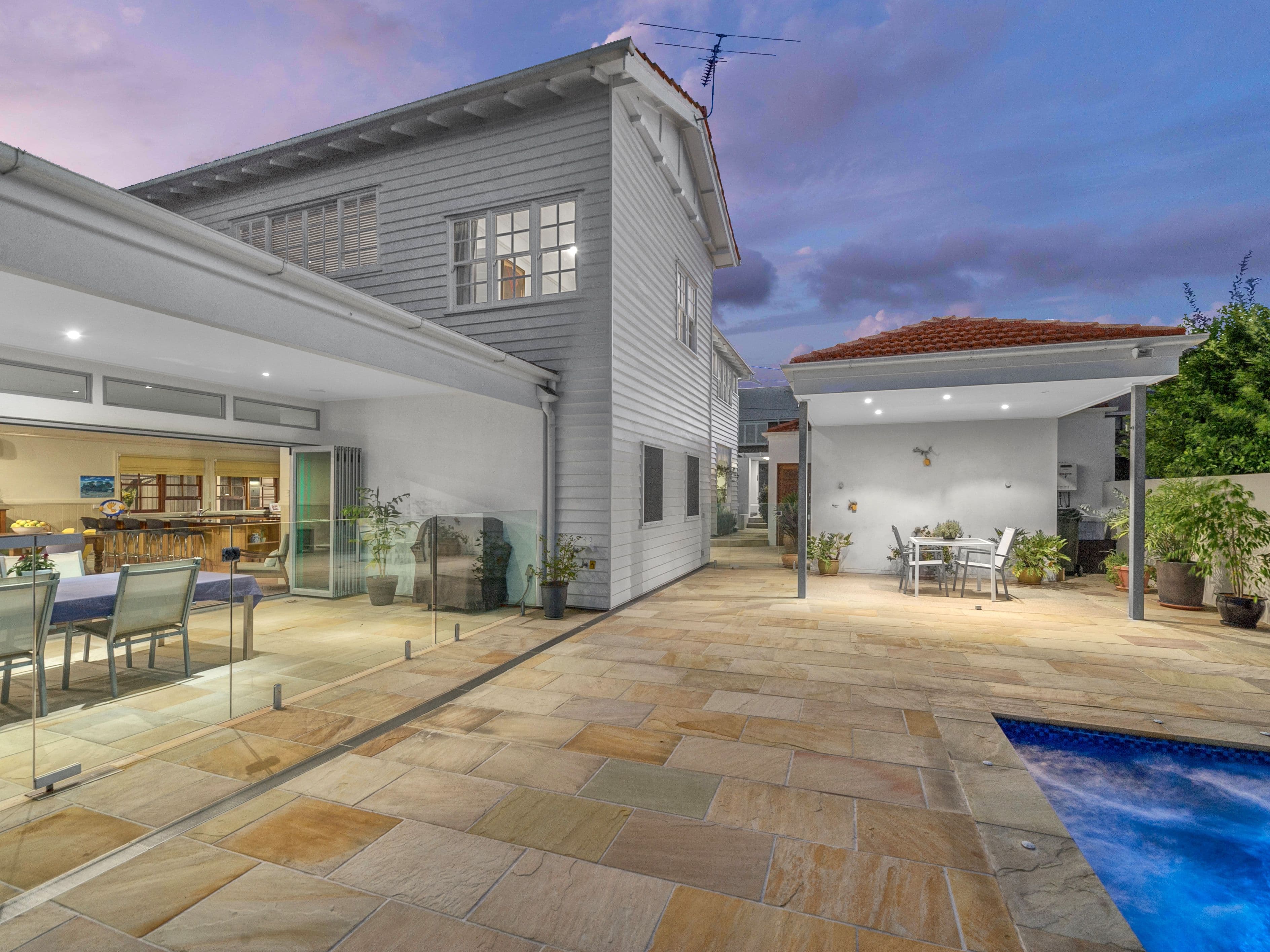 39 Sefton Avenue, Clayfield QLD 4011, Clayfield - Thumbnail 2