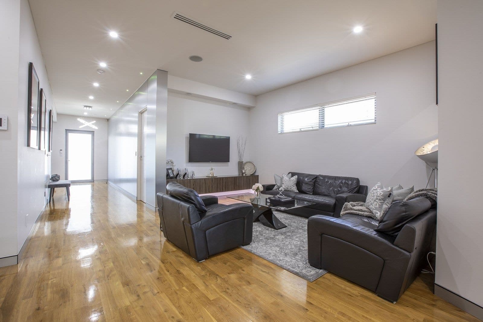 4 Hoover Road, Henley Beach South - Thumbnail 3