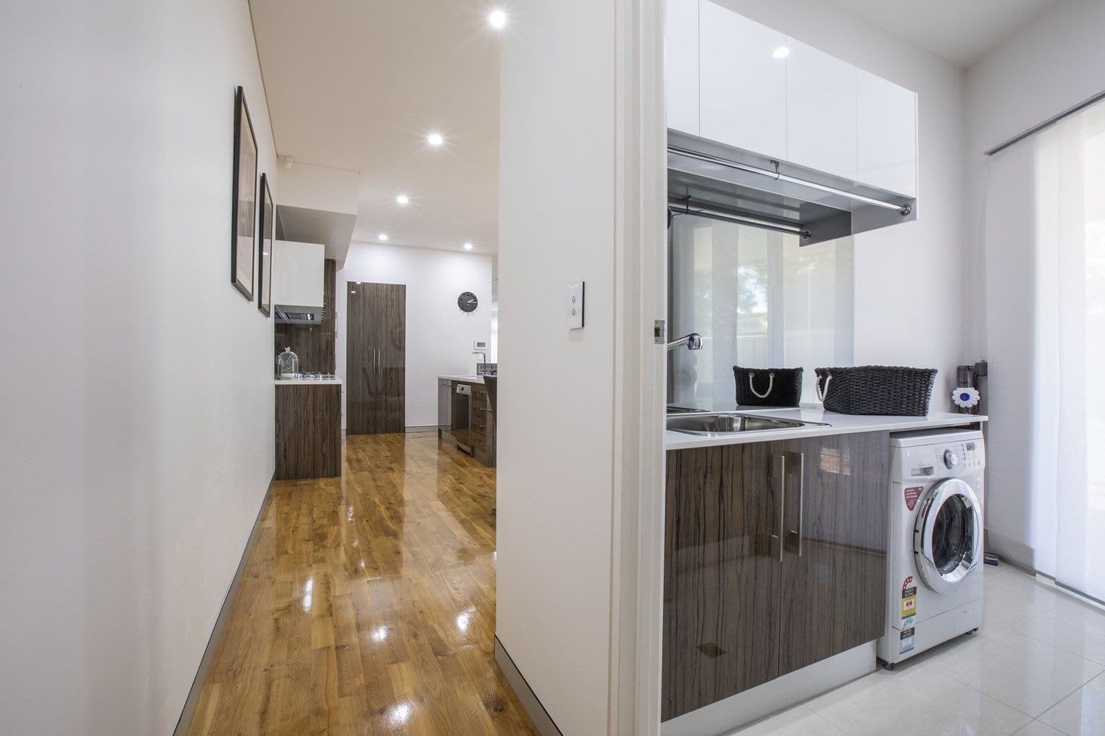 4 Hoover Road, Henley Beach South - Thumbnail 6