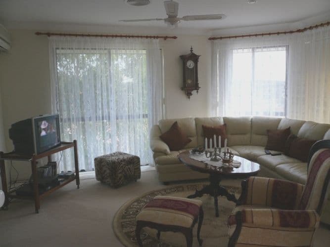 3 Mellissah Crescent, ARUNDEL QLD 4214, Arundel - Thumbnail 4