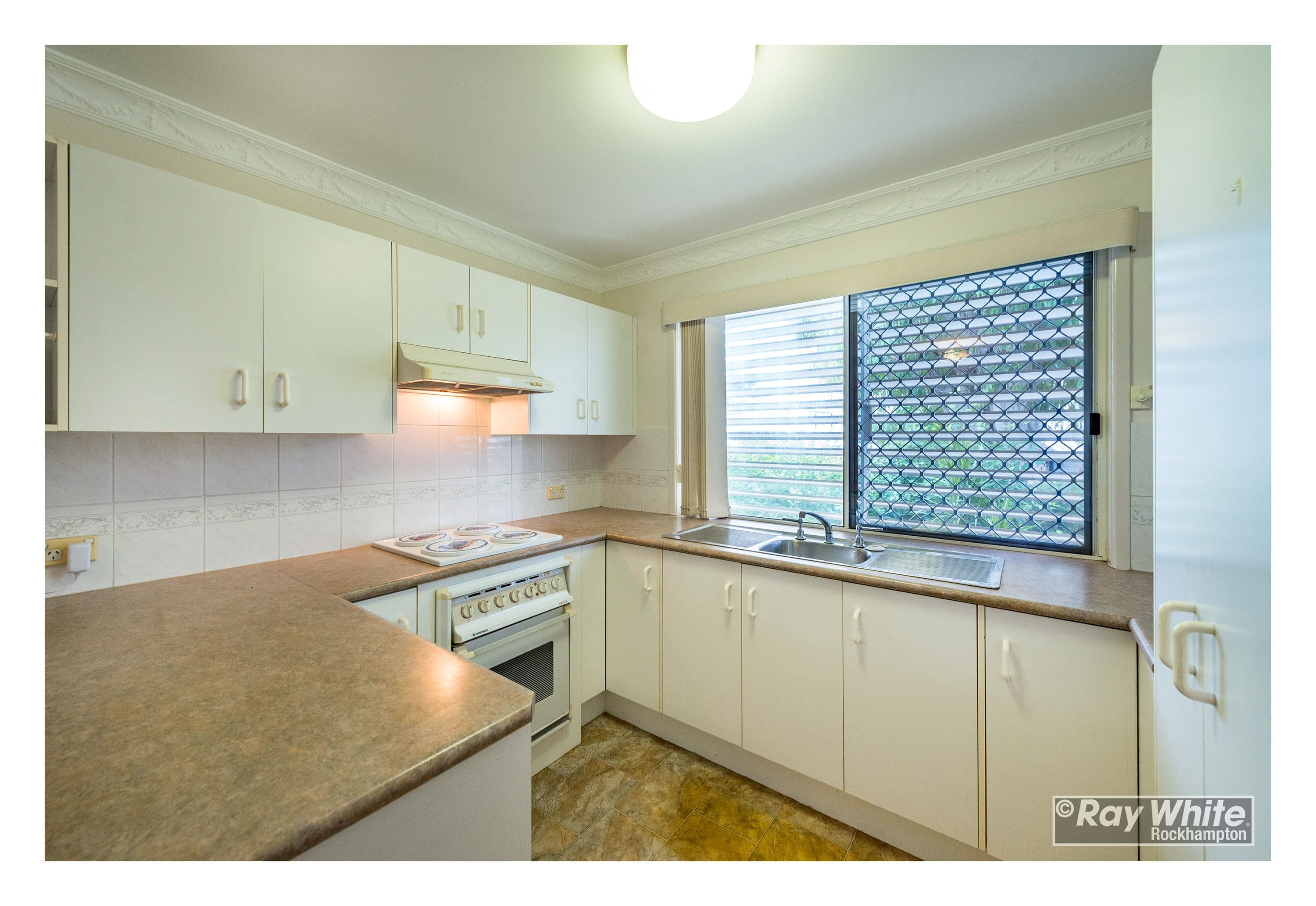 294 Waterloo Street, Berserker QLD 4701, Berserker - Thumbnail 4
