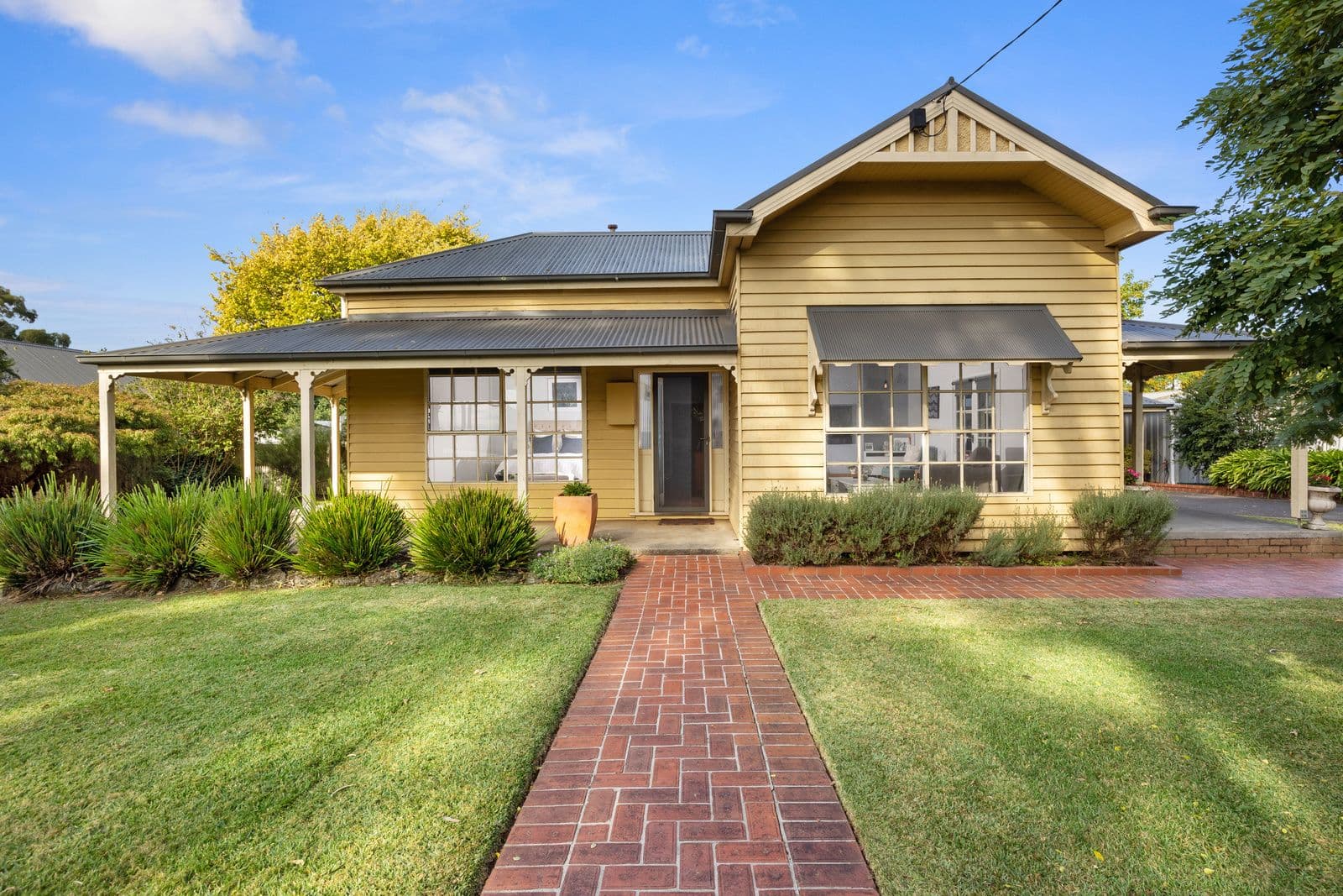 75 Roughead Street, Leongatha VIC 3953, Leongatha - Image 1