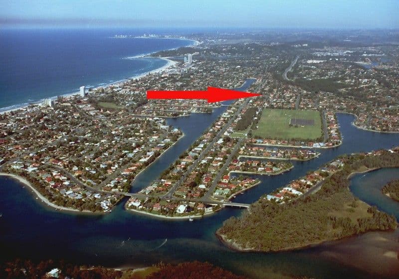 5 Sycamore Place, PALM BEACH QLD 4221, Palm Beach - Thumbnail 2